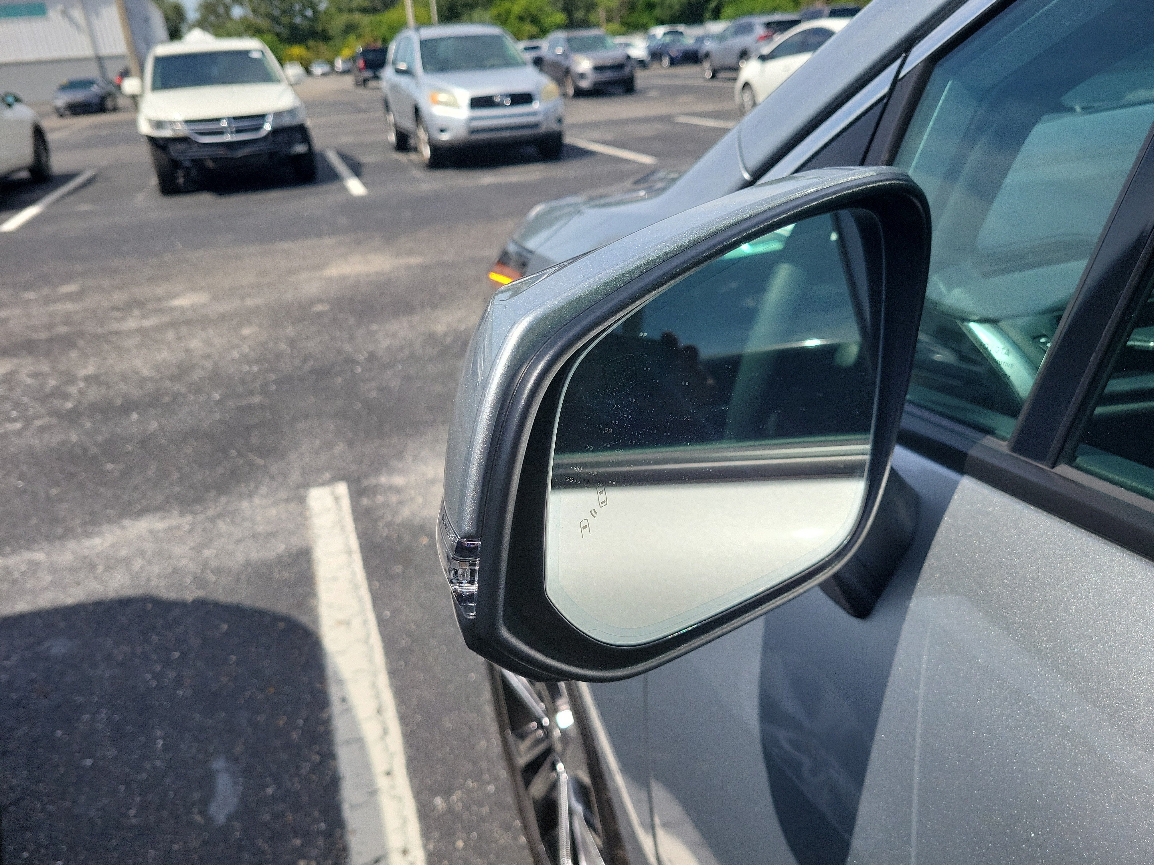 2025 Toyota Sienna Platinum