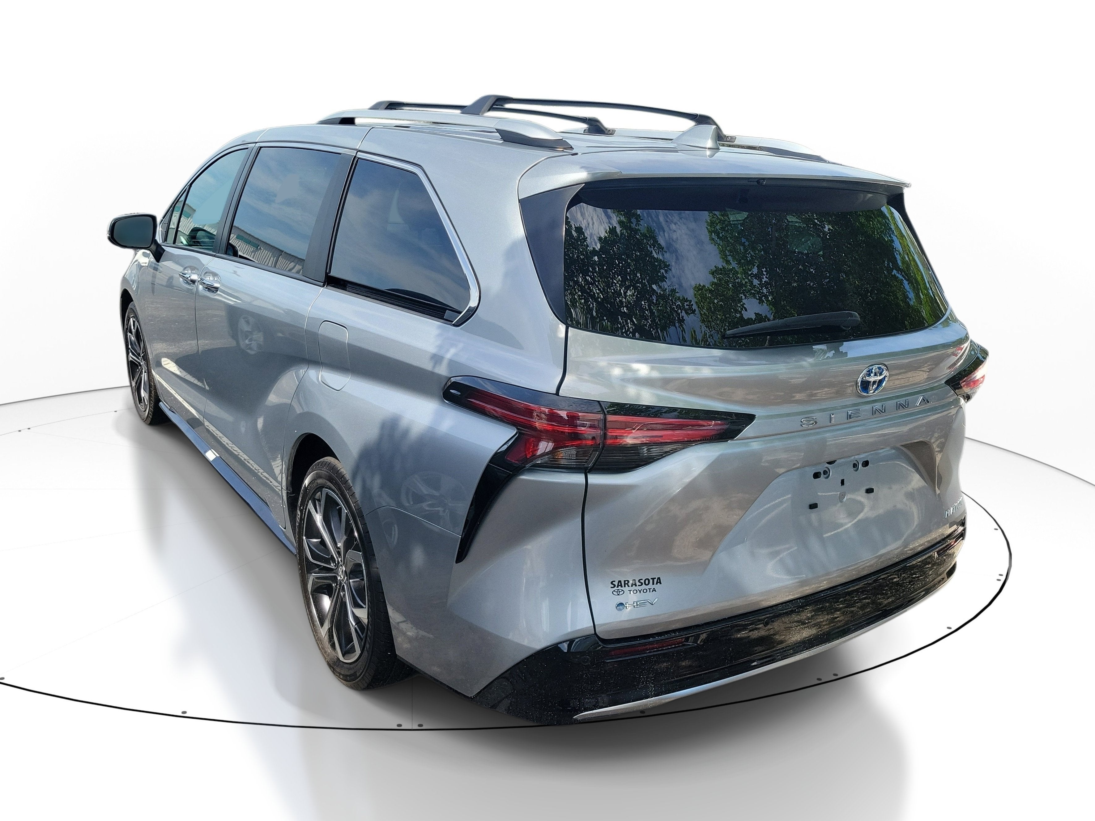 2025 Toyota Sienna Platinum