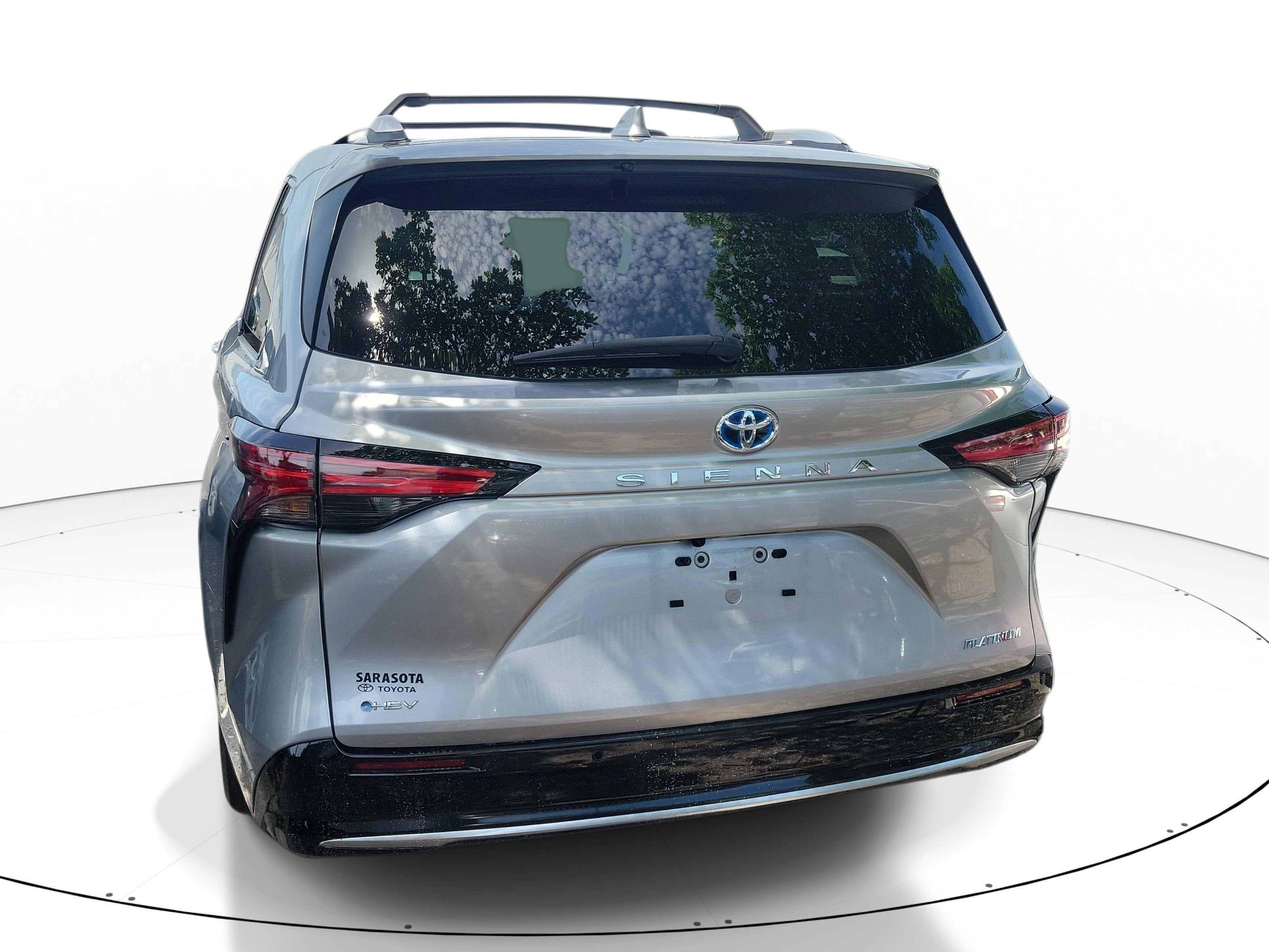 2025 Toyota Sienna Platinum