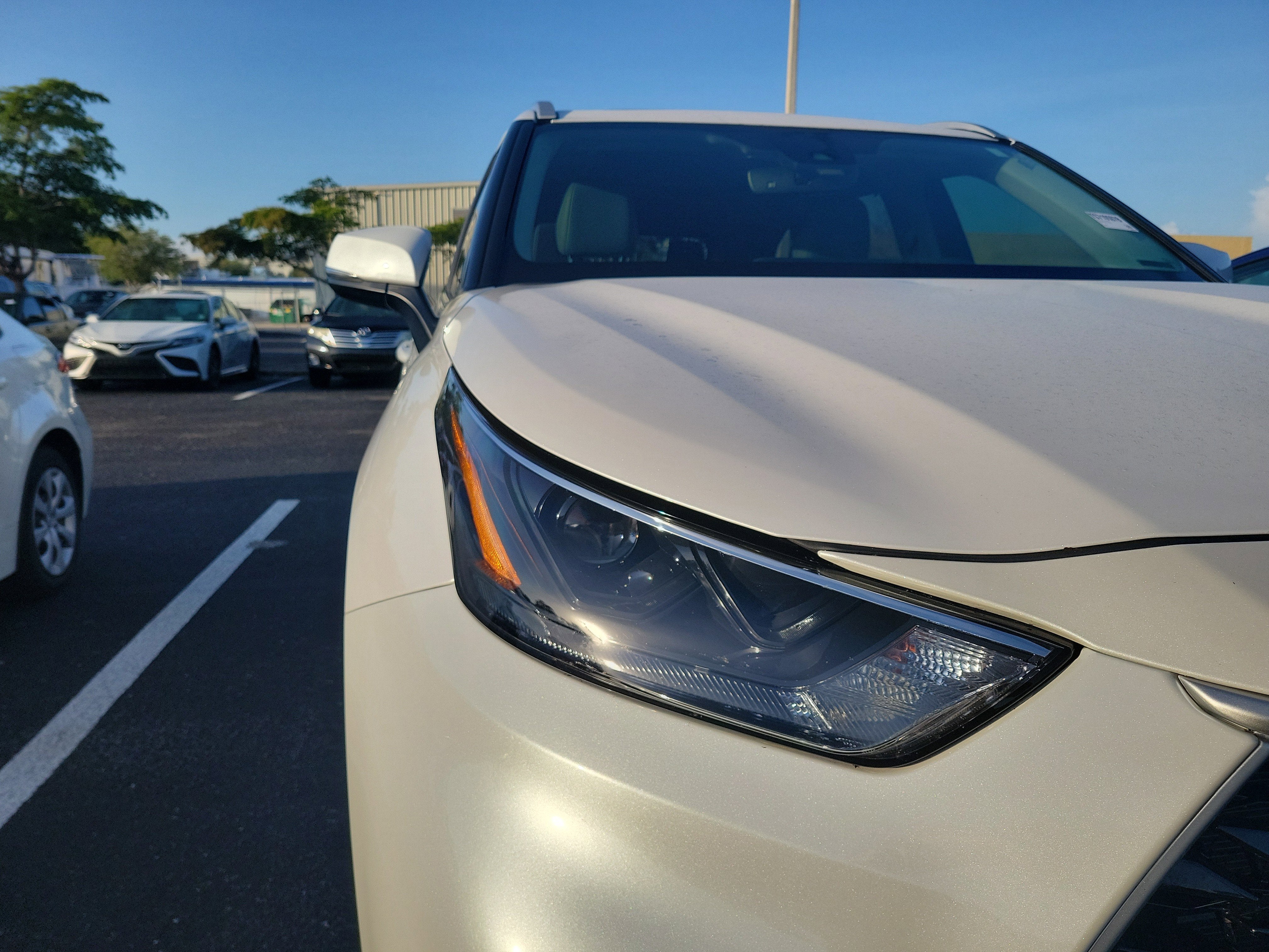 2026 Toyota Highlander Hybrid XLE