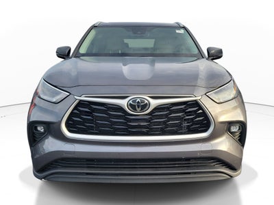 2025 Toyota Highlander XLE