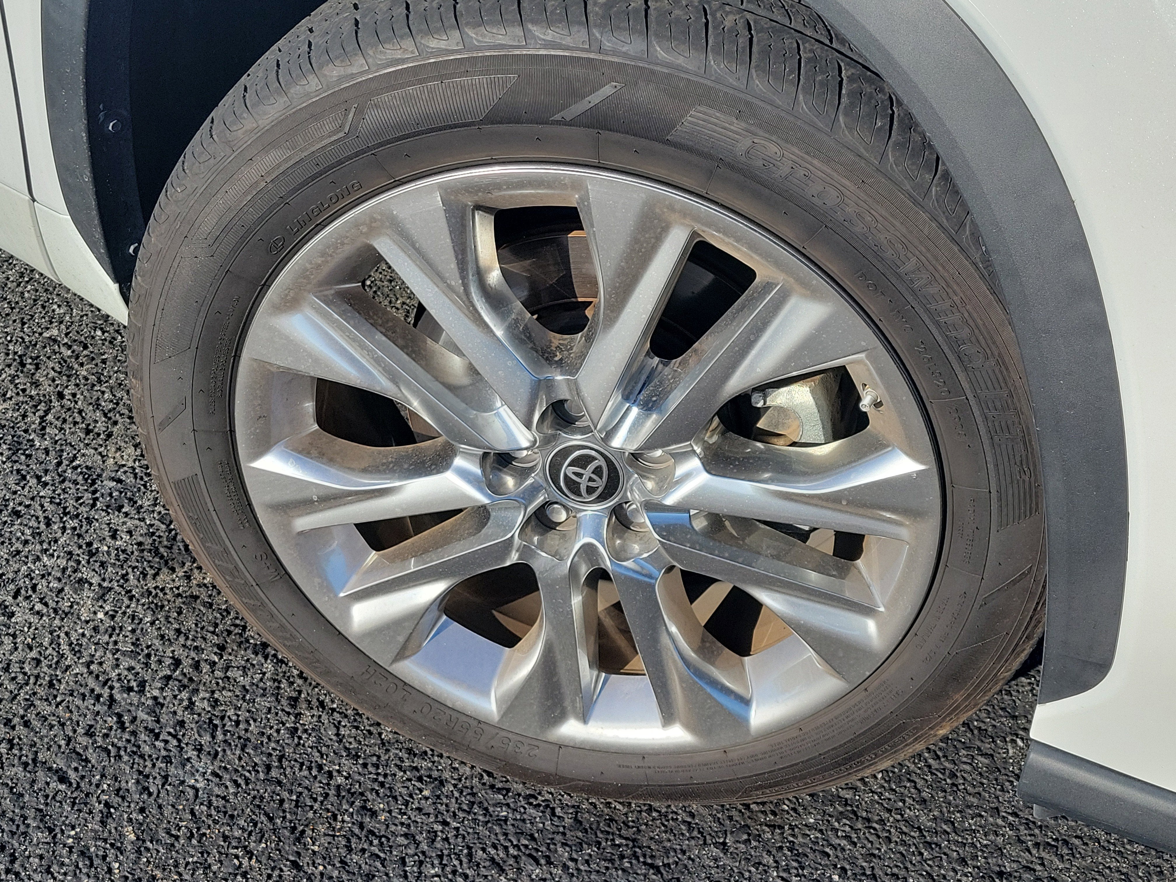 2023 Toyota0 Highlander L