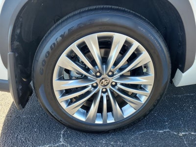 2026 Toyota Highlander Platinum