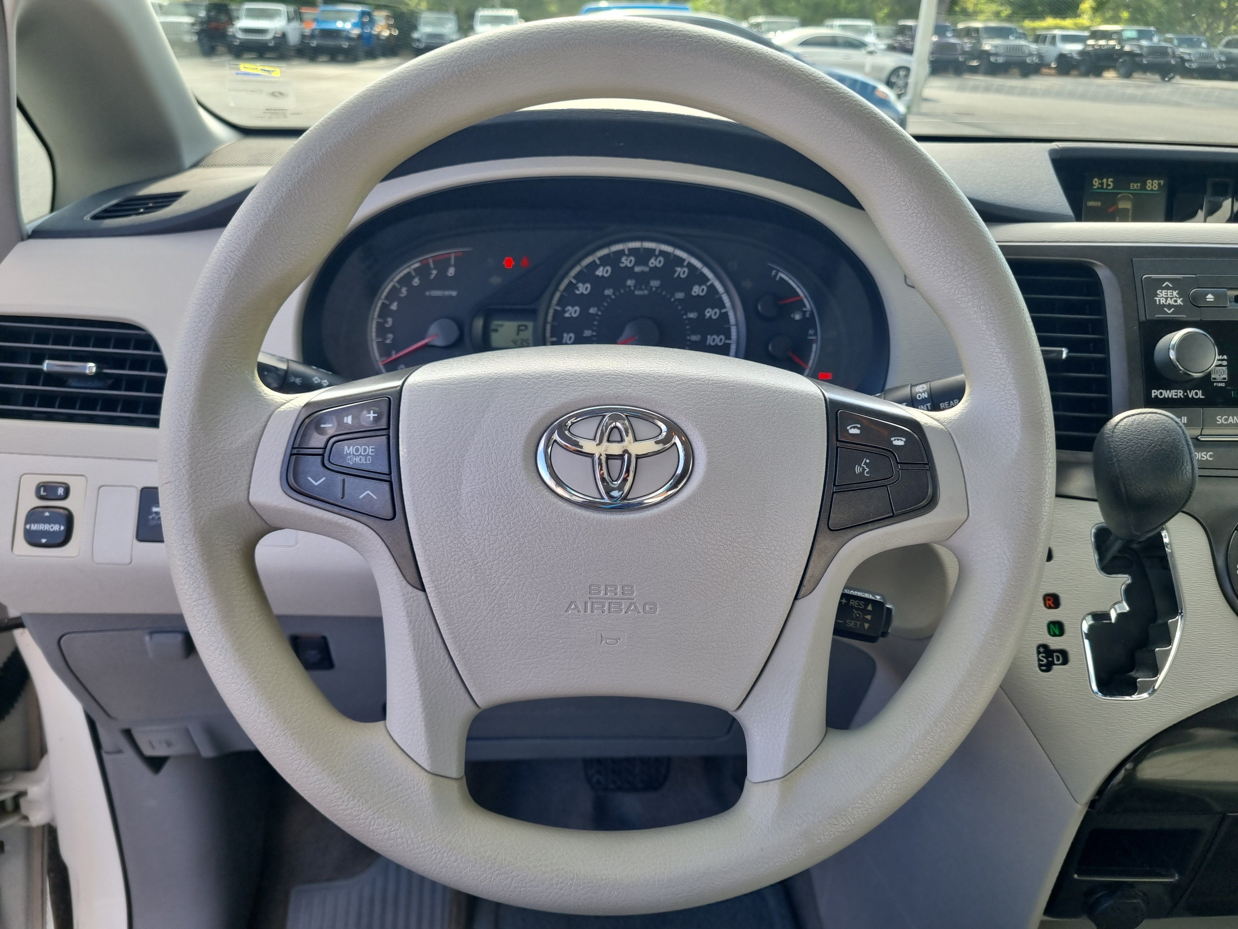 2014 Toyota Sienna LE
