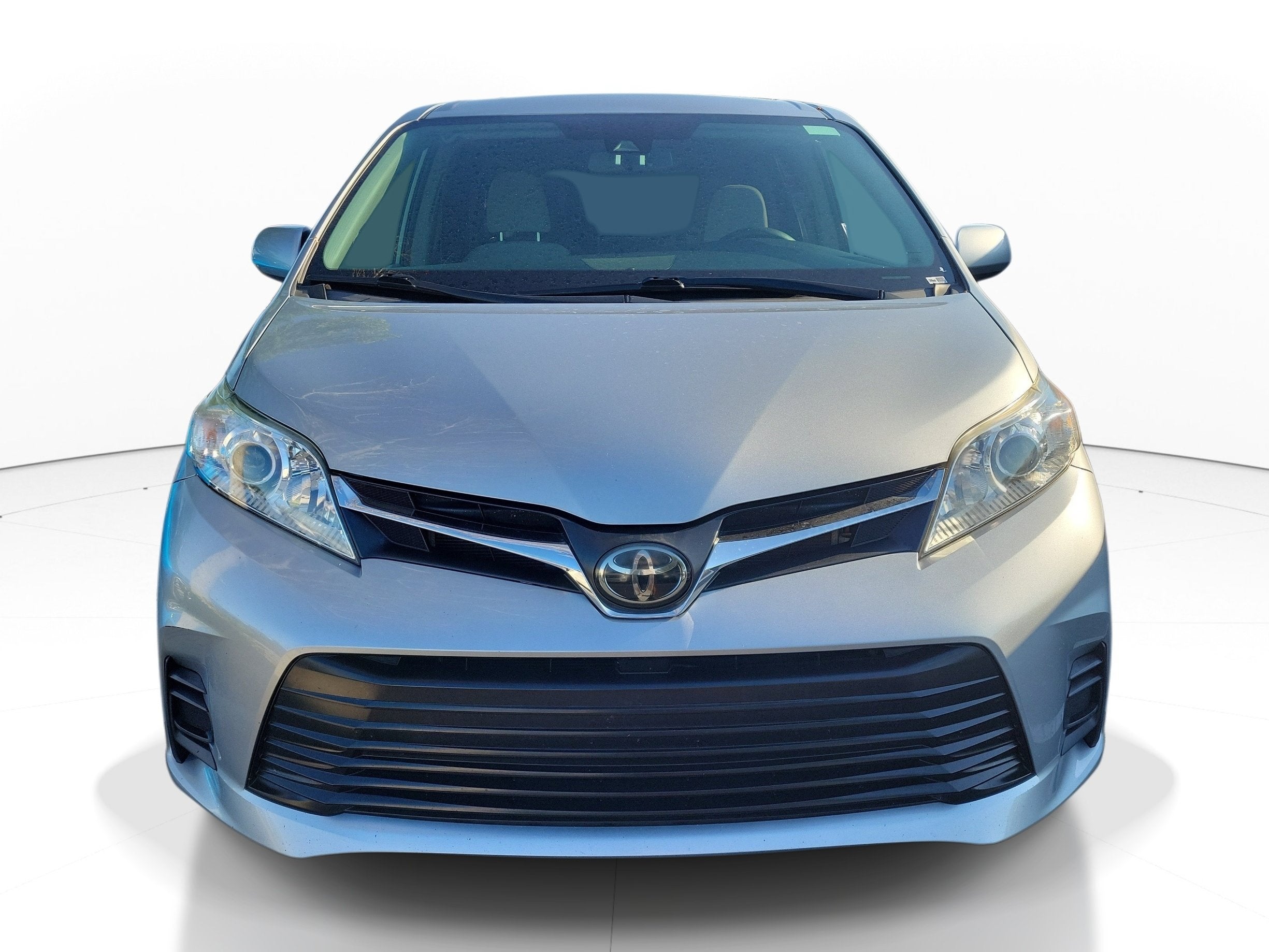 2020 Toyota Sienna LE