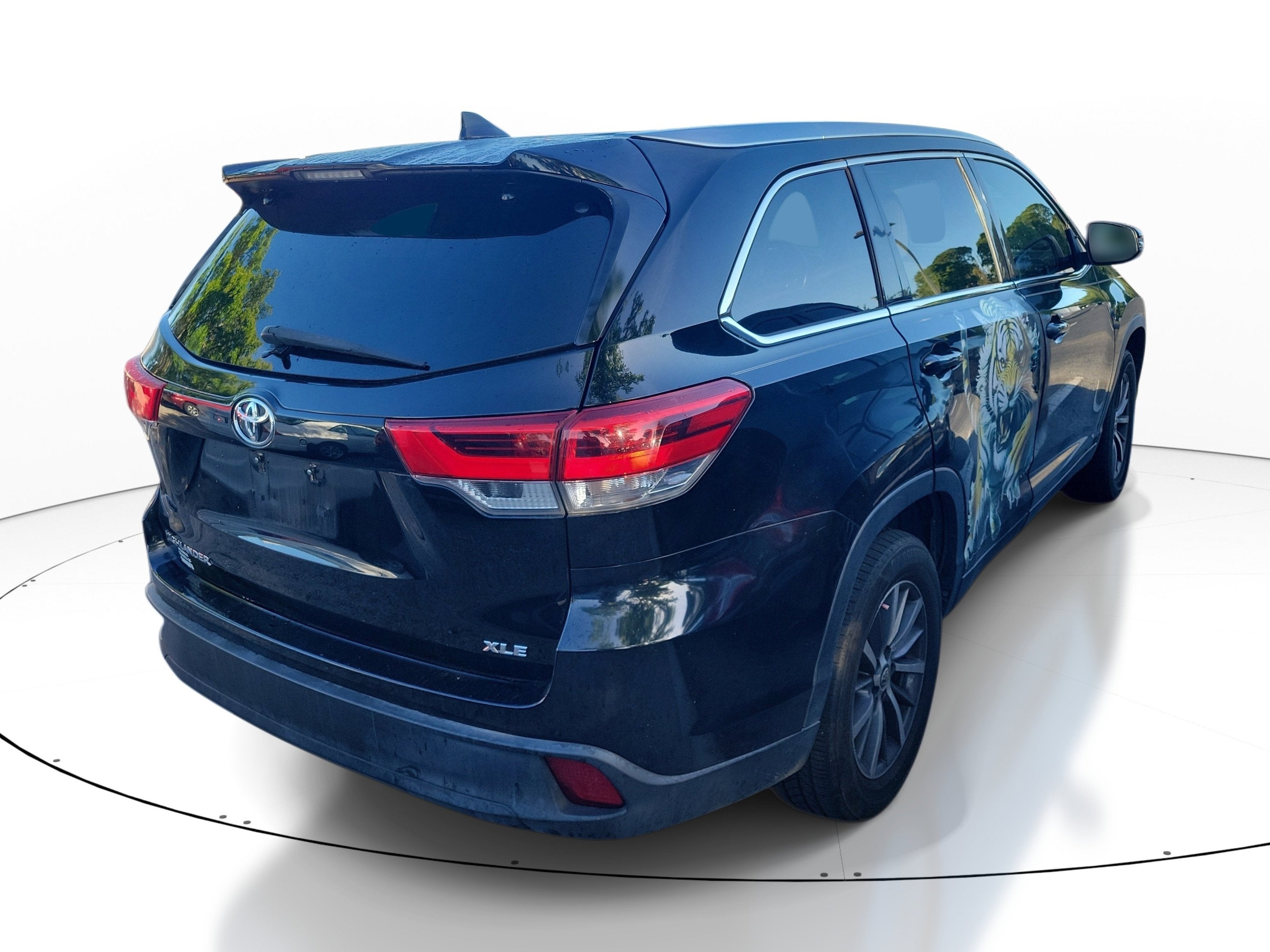 2019 Toyota Highlander SE