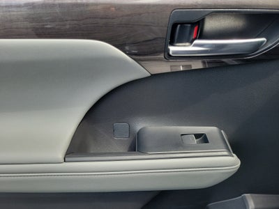 2023 Toyota Highlander Hybrid Limited