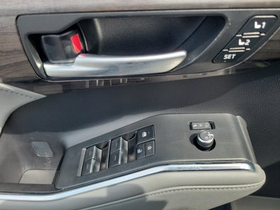 2023 Toyota Highlander Hybrid Limited