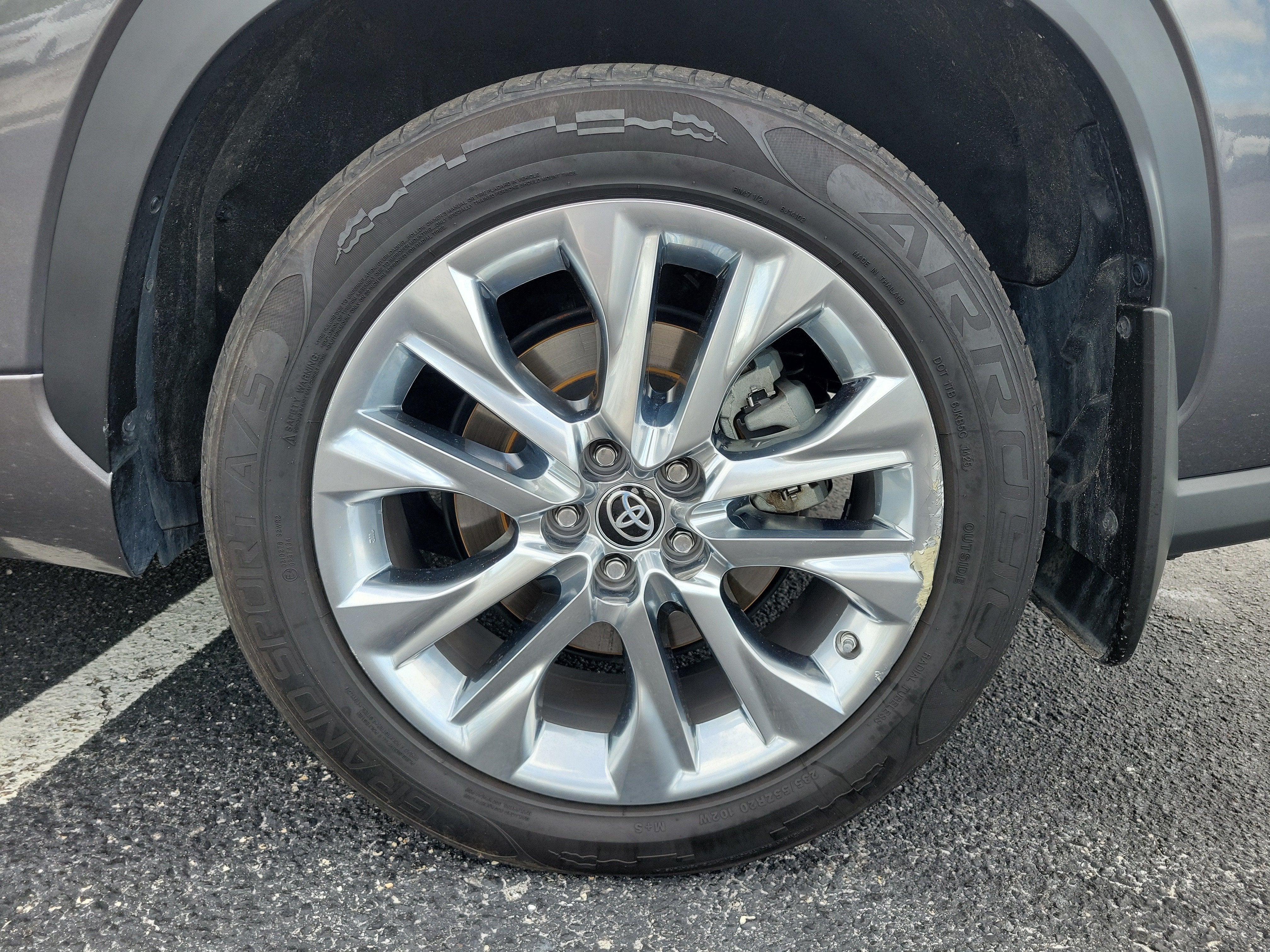 2023 Toyota Highlander Hybrid Limited