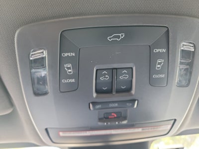 2021 Toyota Sienna XSE