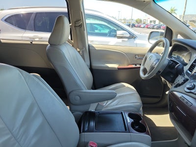 2011 Toyota Sienna XLE Mobility Auto Access