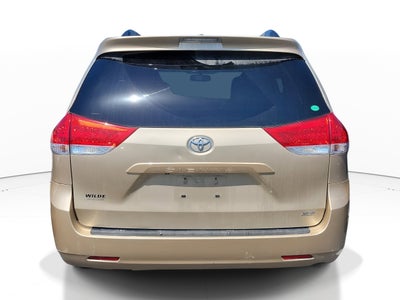 2011 Toyota Sienna XLE Mobility Auto Access