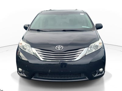 2016 Toyota Sienna XLE