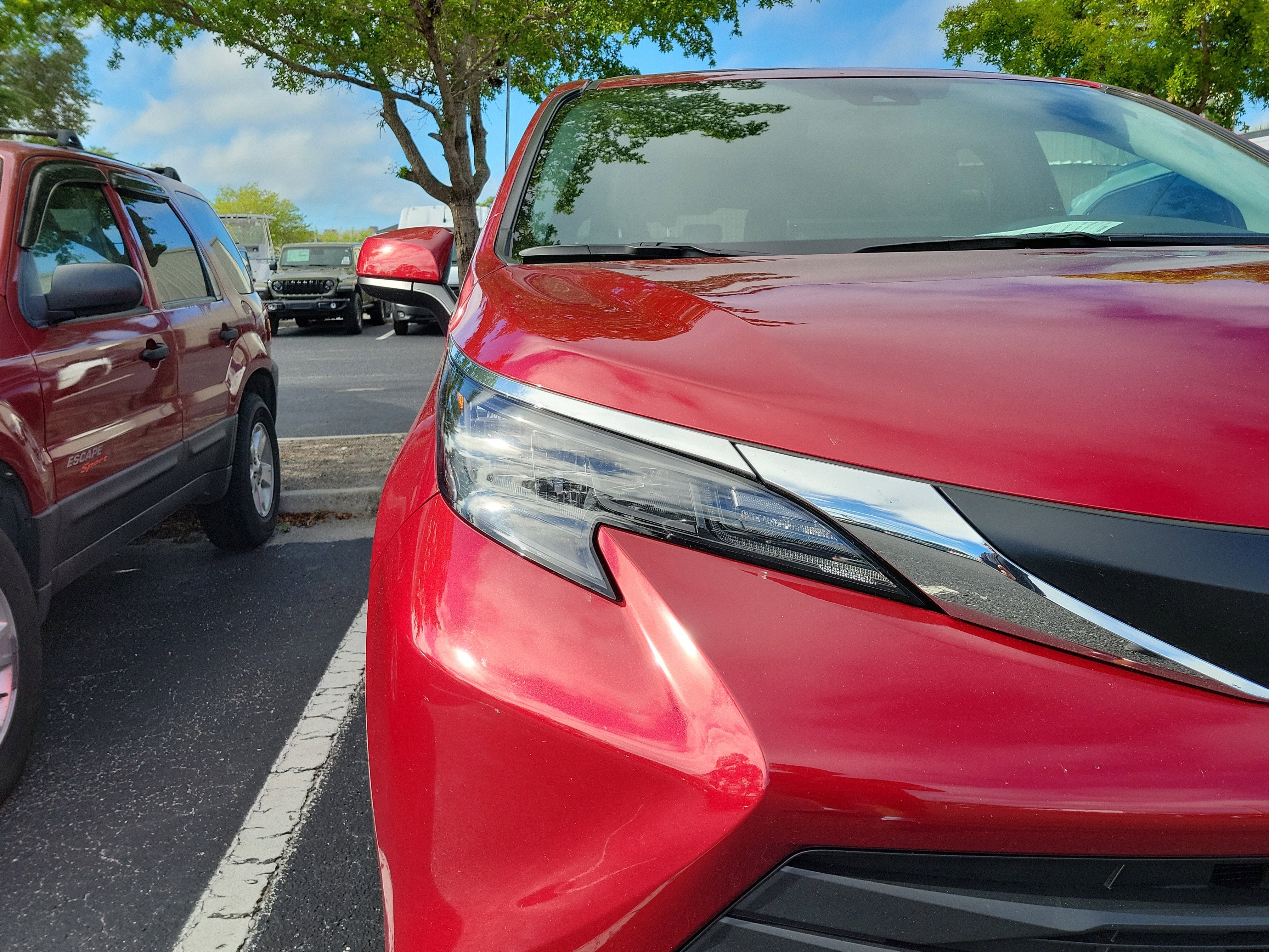 2025 Toyota Sienna XLE