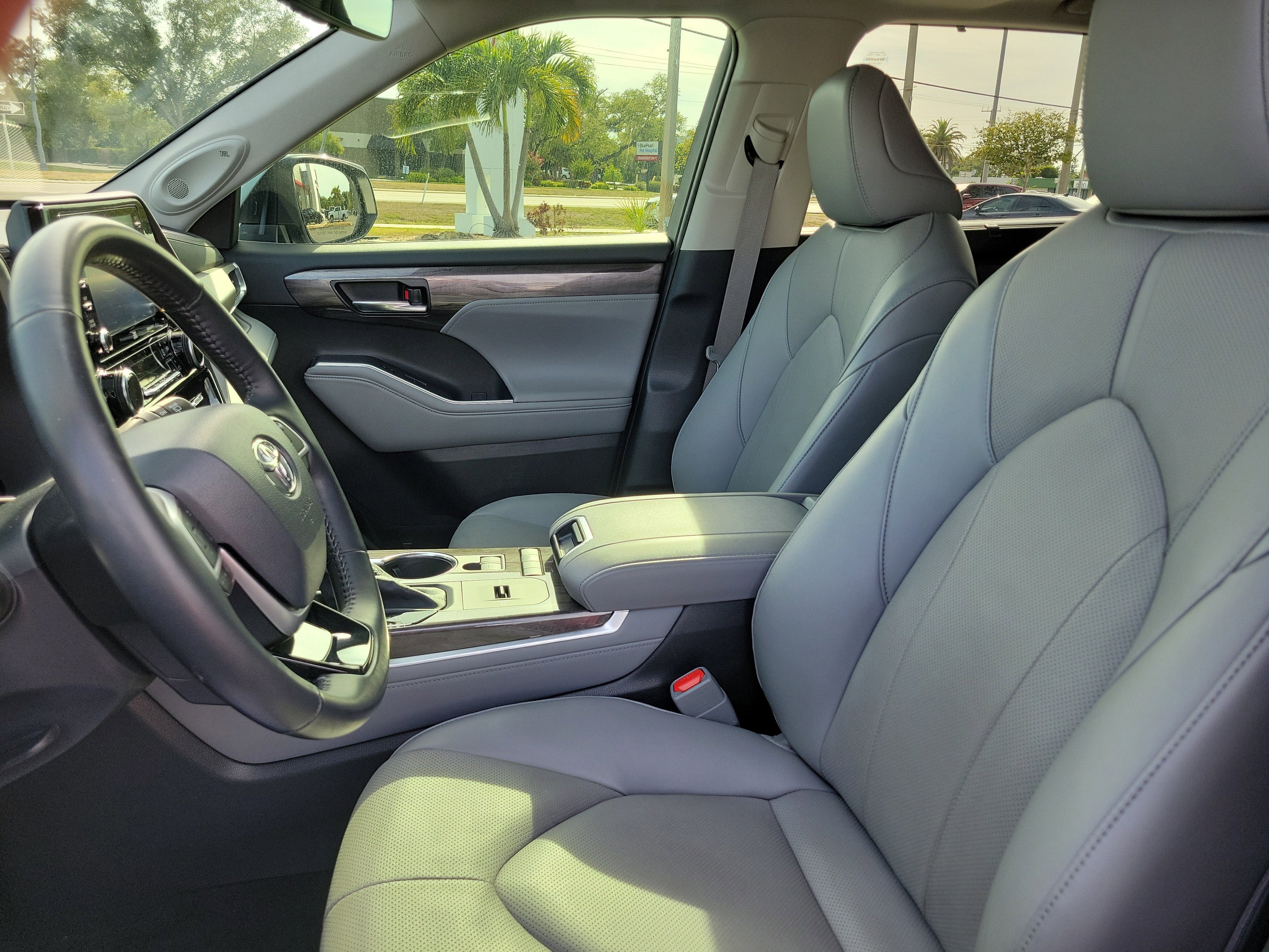 2022 Toyota Highlander Limited