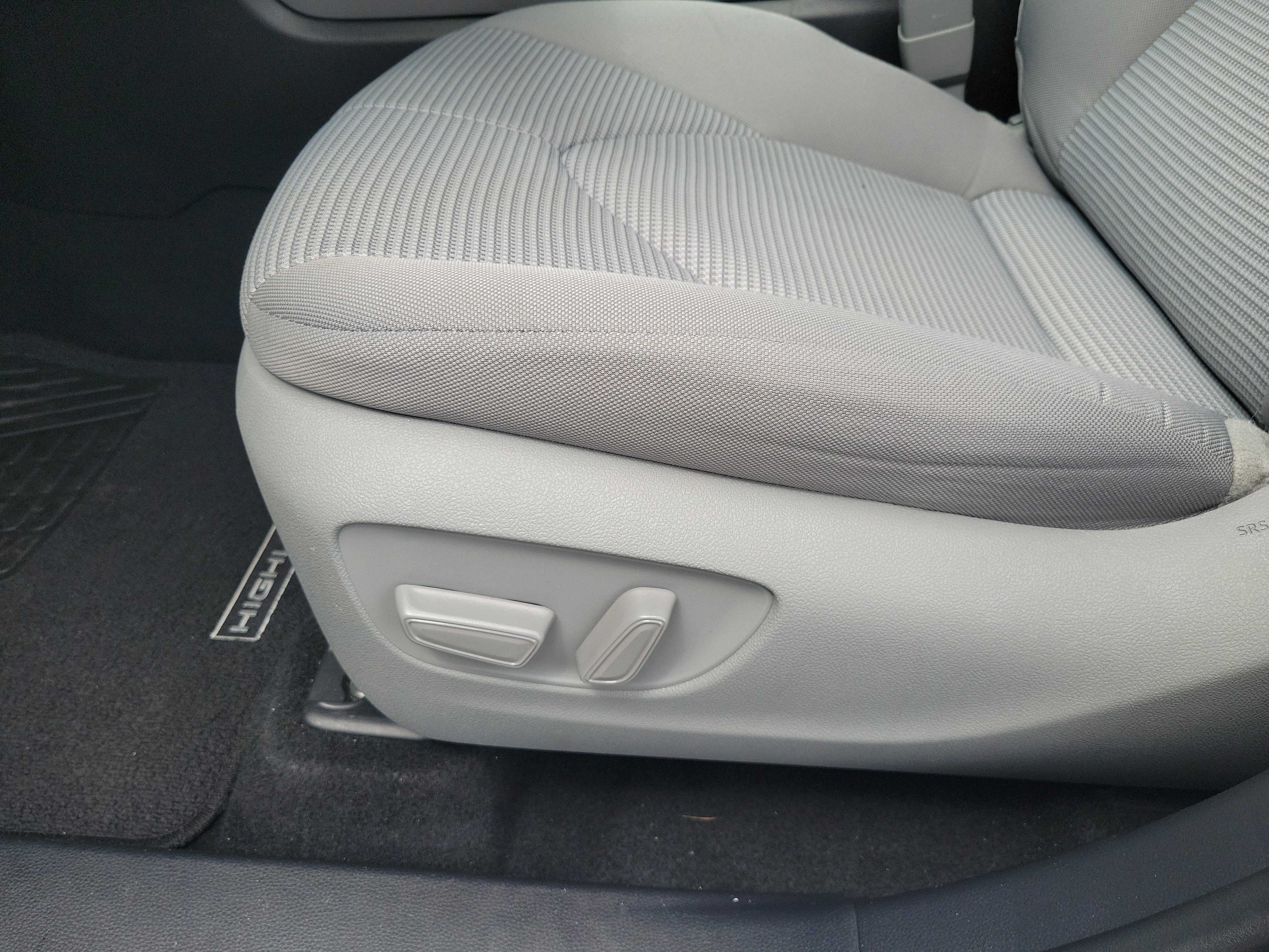 2021 Toyota Highlander Hybrid LE