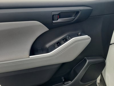 2021 Toyota Highlander Hybrid LE