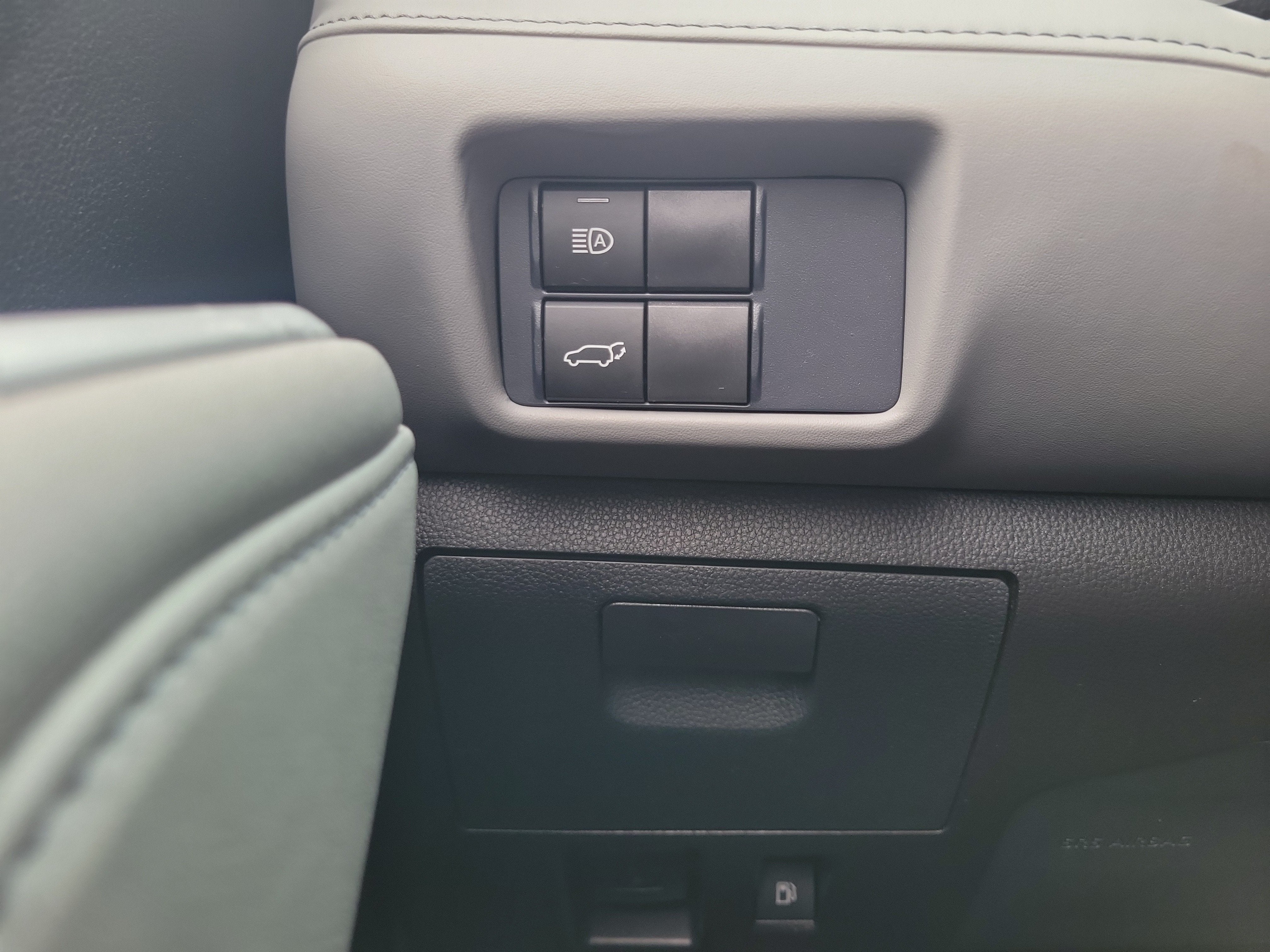 2021 Toyota Highlander Hybrid LE