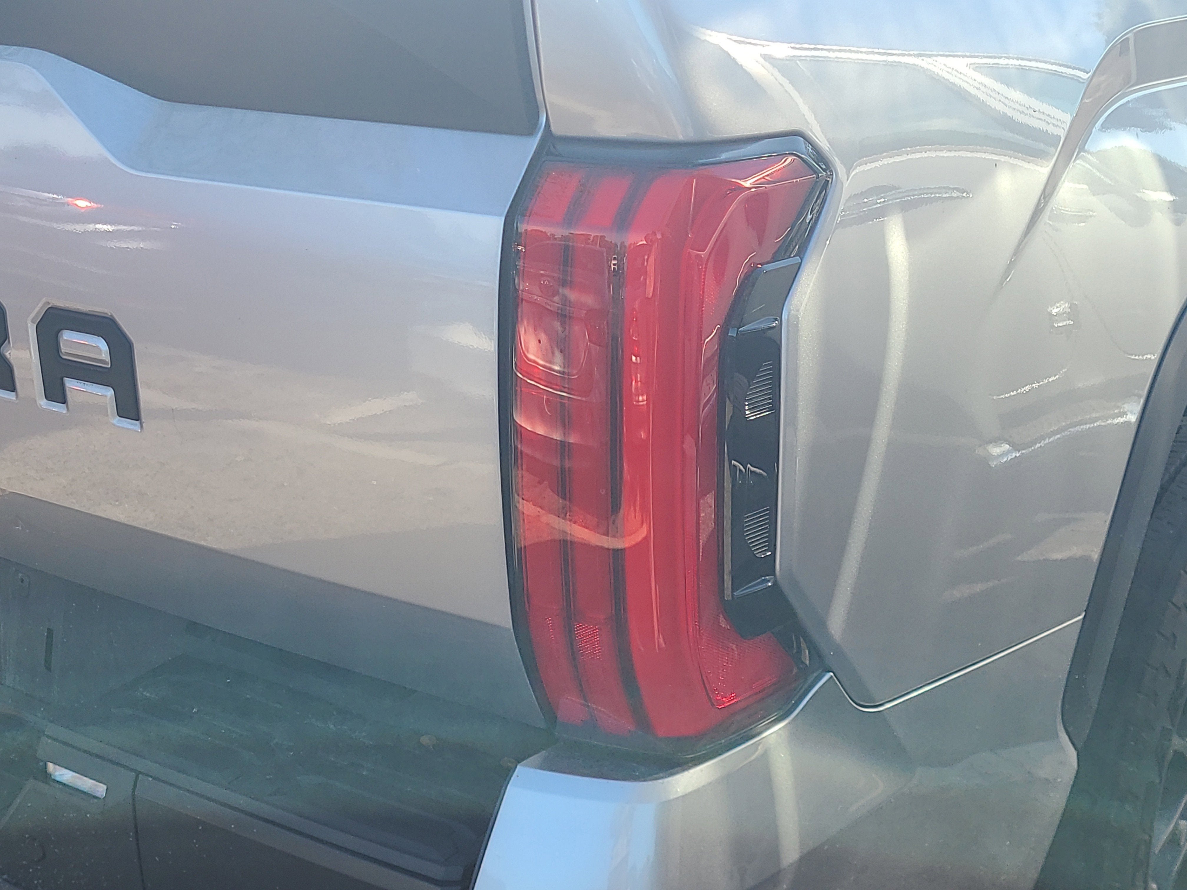 2023 Toyota Tundra 4WD SR5