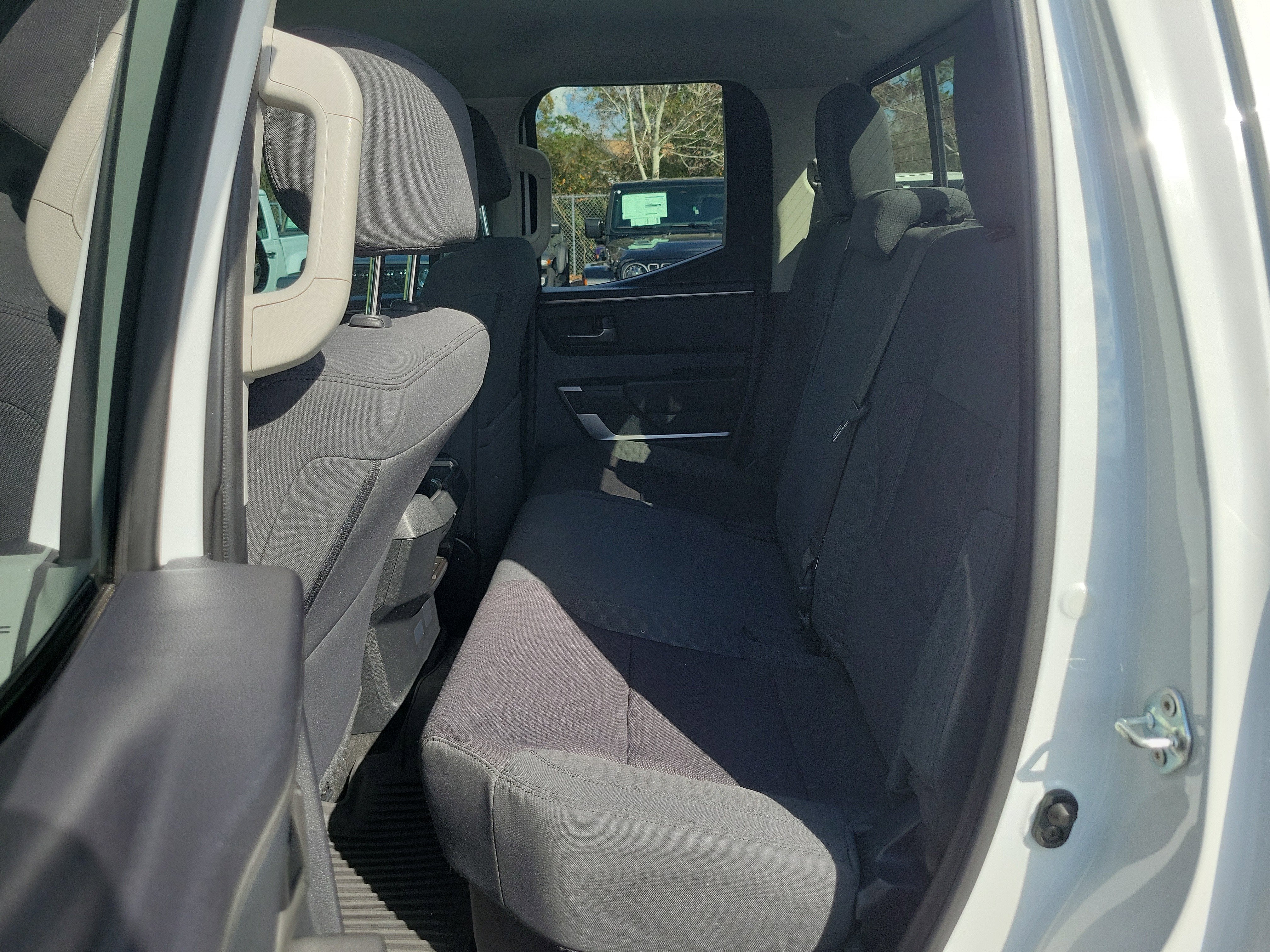 2022 Toyota Tundra SR5