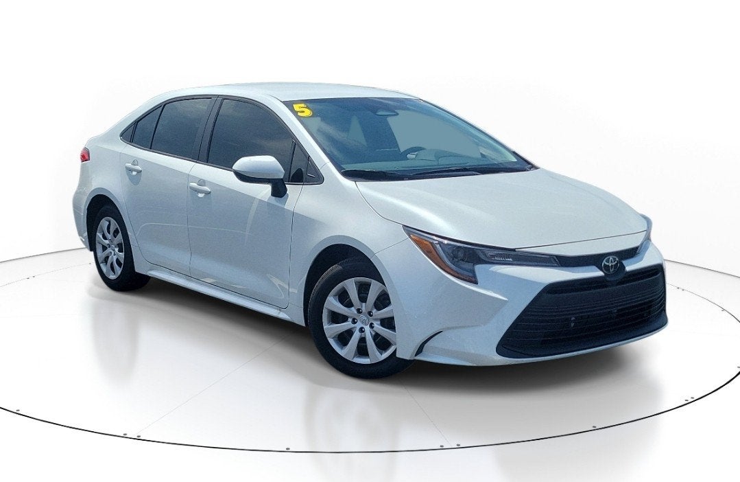 2025 Toyota Corolla LE