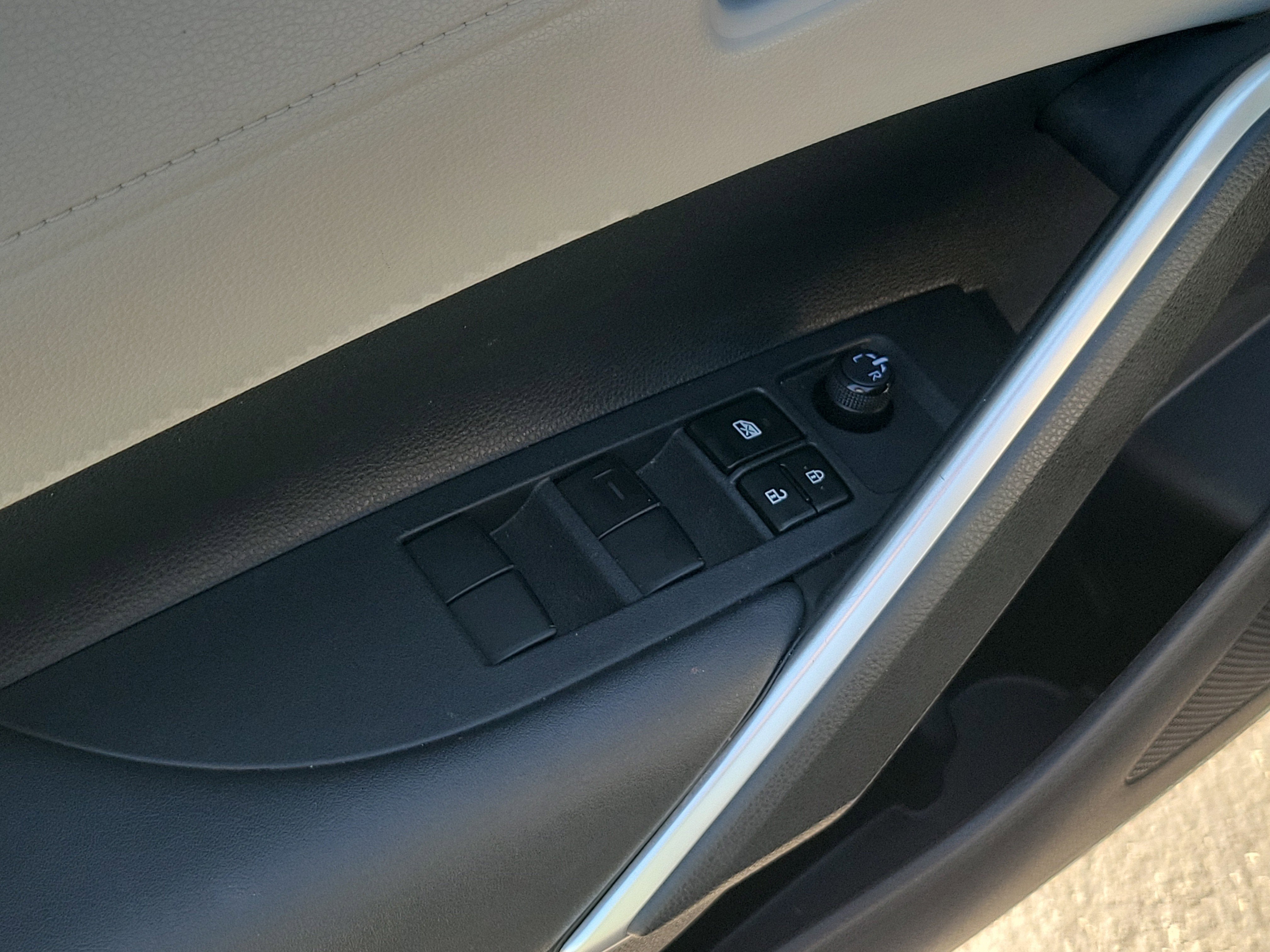 2023 Toyota Corolla Cross L