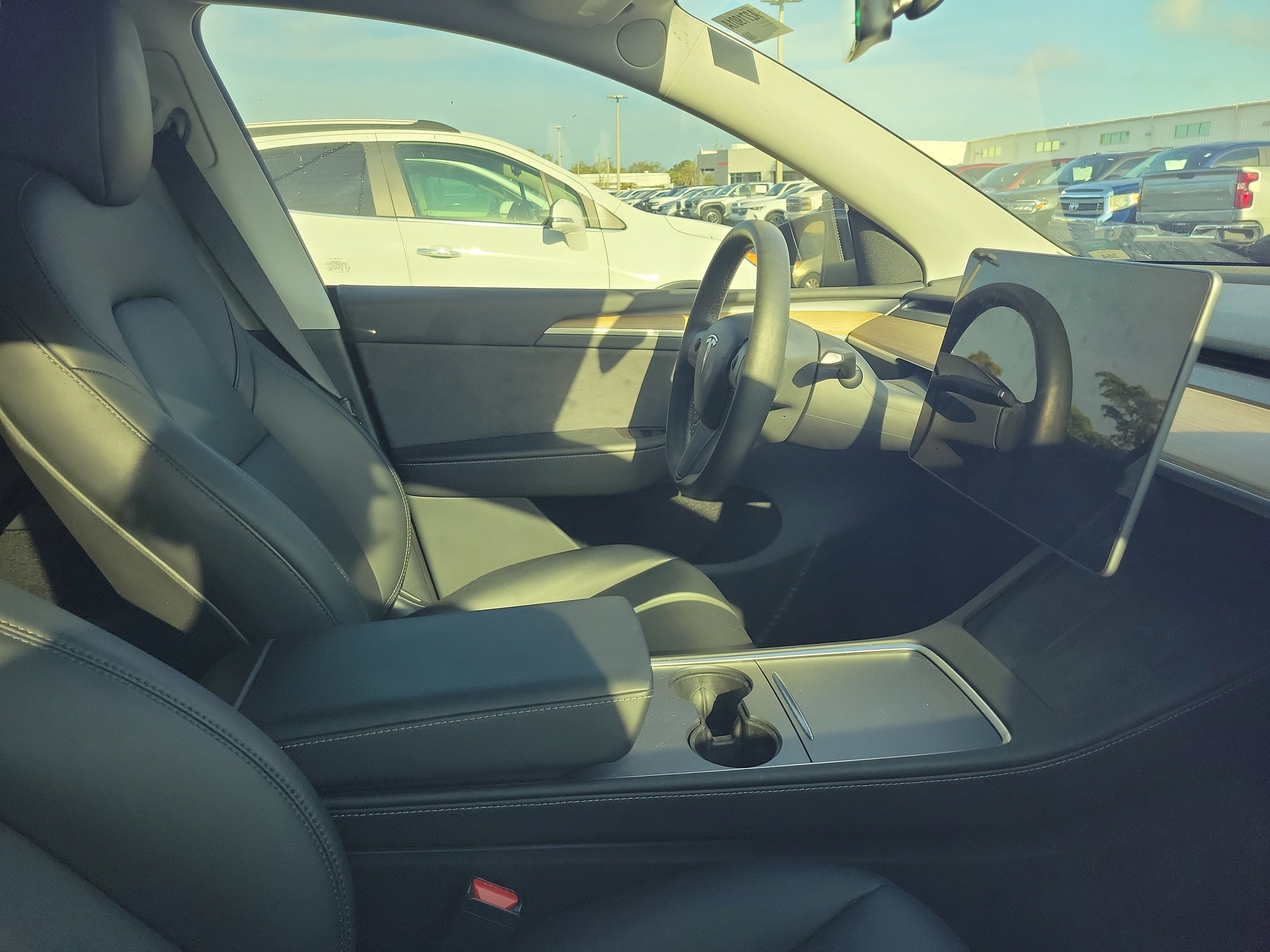 2024 Tesla Model Y Long Range