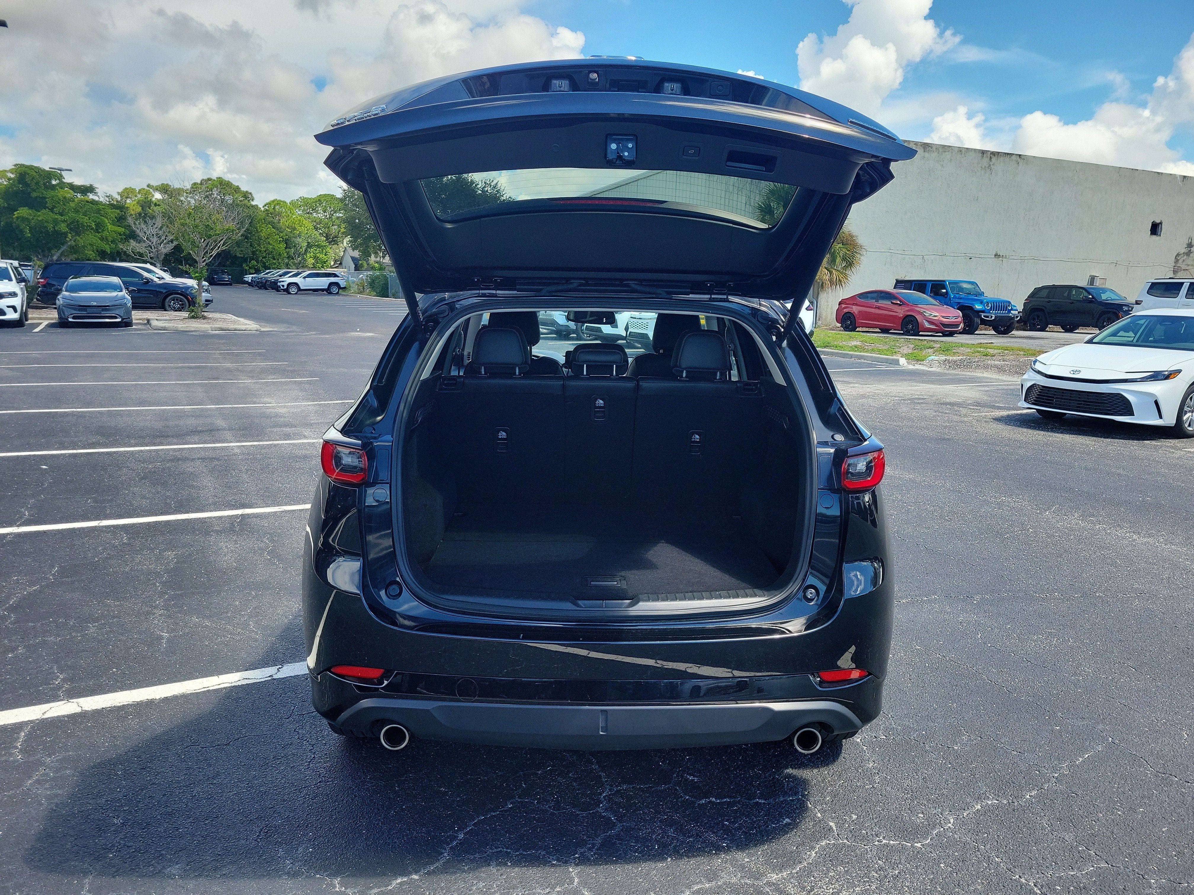 2025 Mazda Mazda CX-5 2.5 S Preferred Package