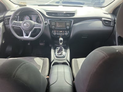 2018 Nissan Rogue Sport SV