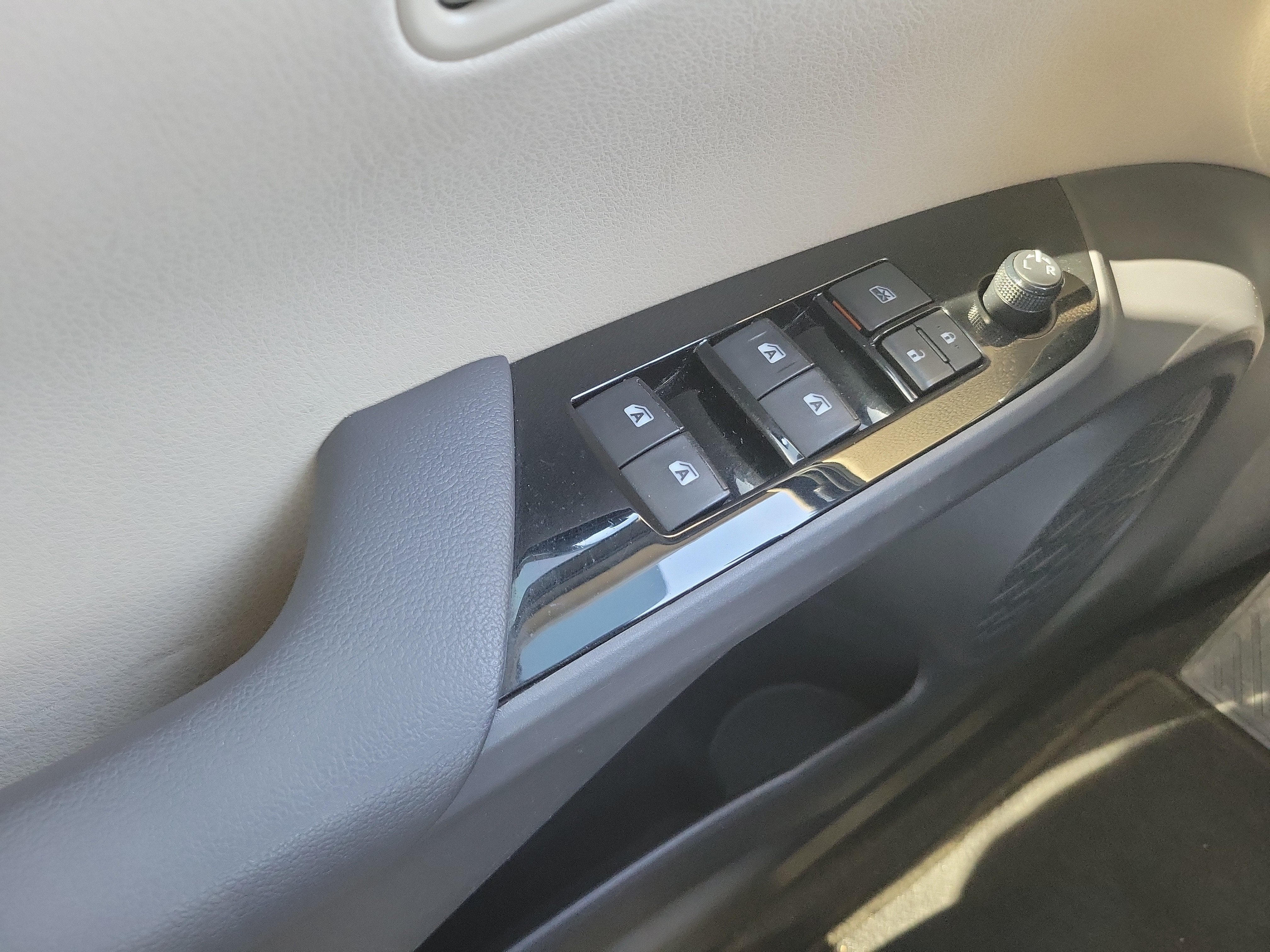 2016 Toyota Prius Two Eco
