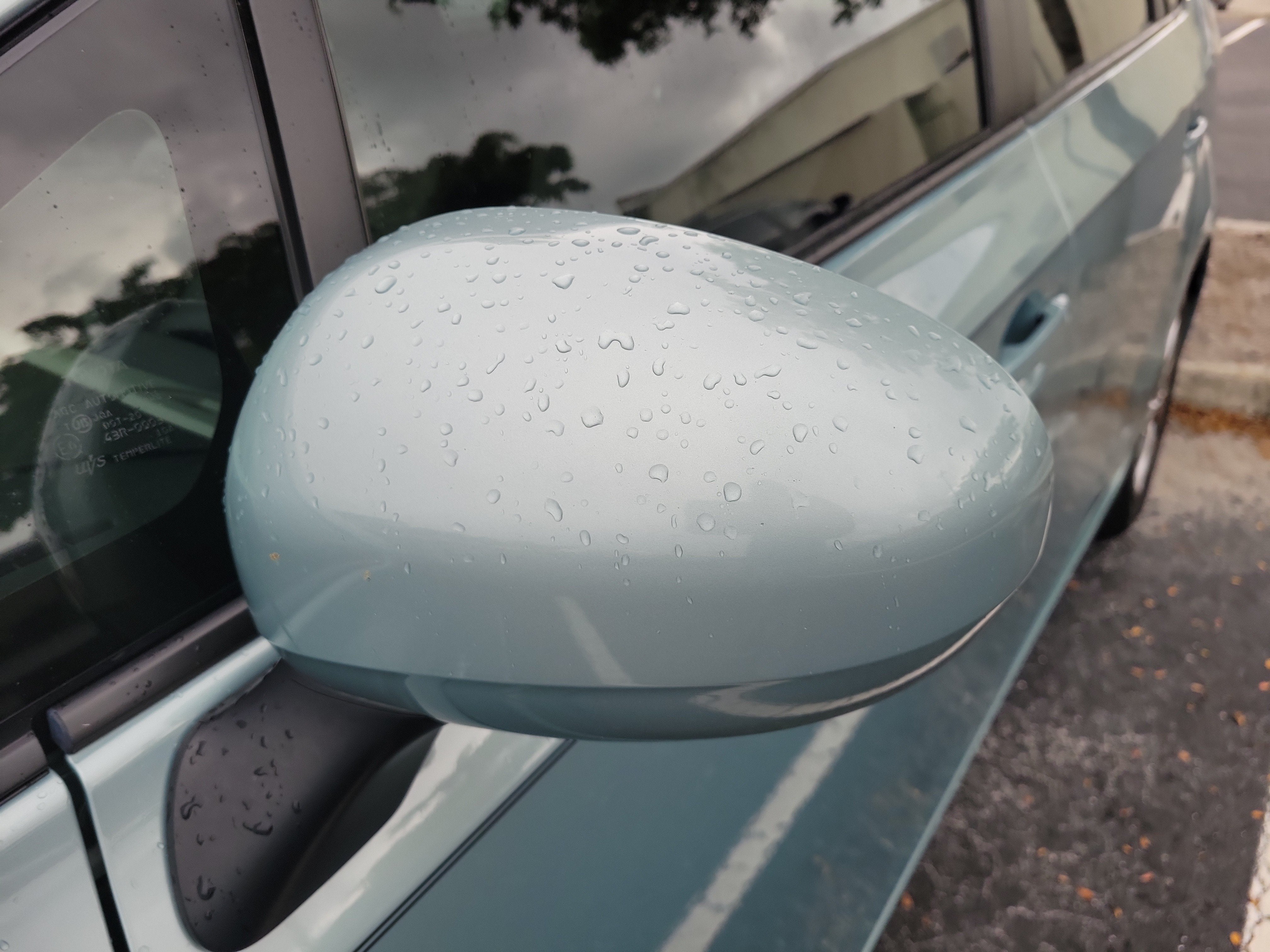 2015 Toyota Prius v Two