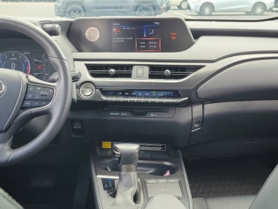 2022 Lexus UX 200 Base