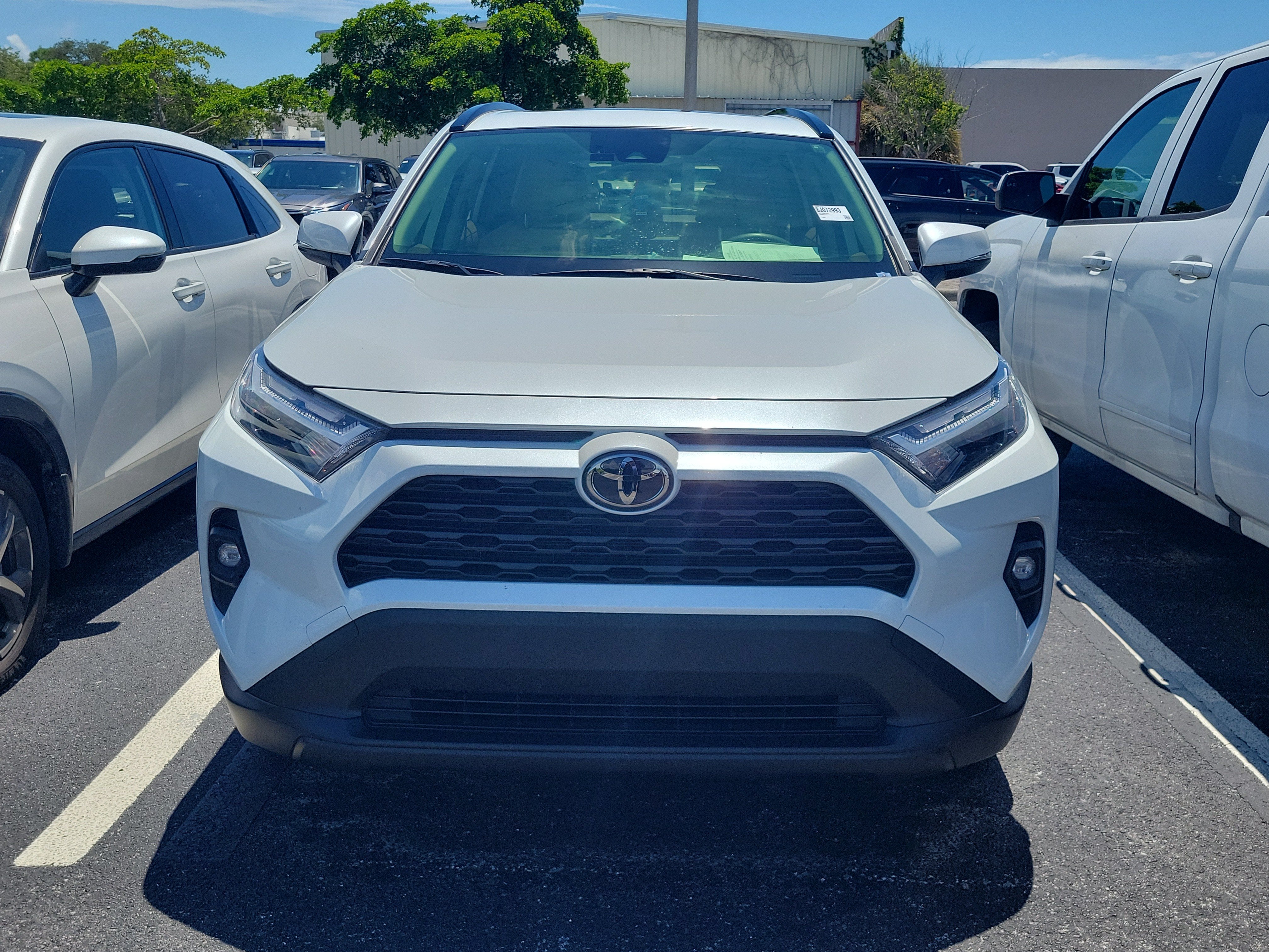2025 Toyota RAV4 Hybrid XLE Premium