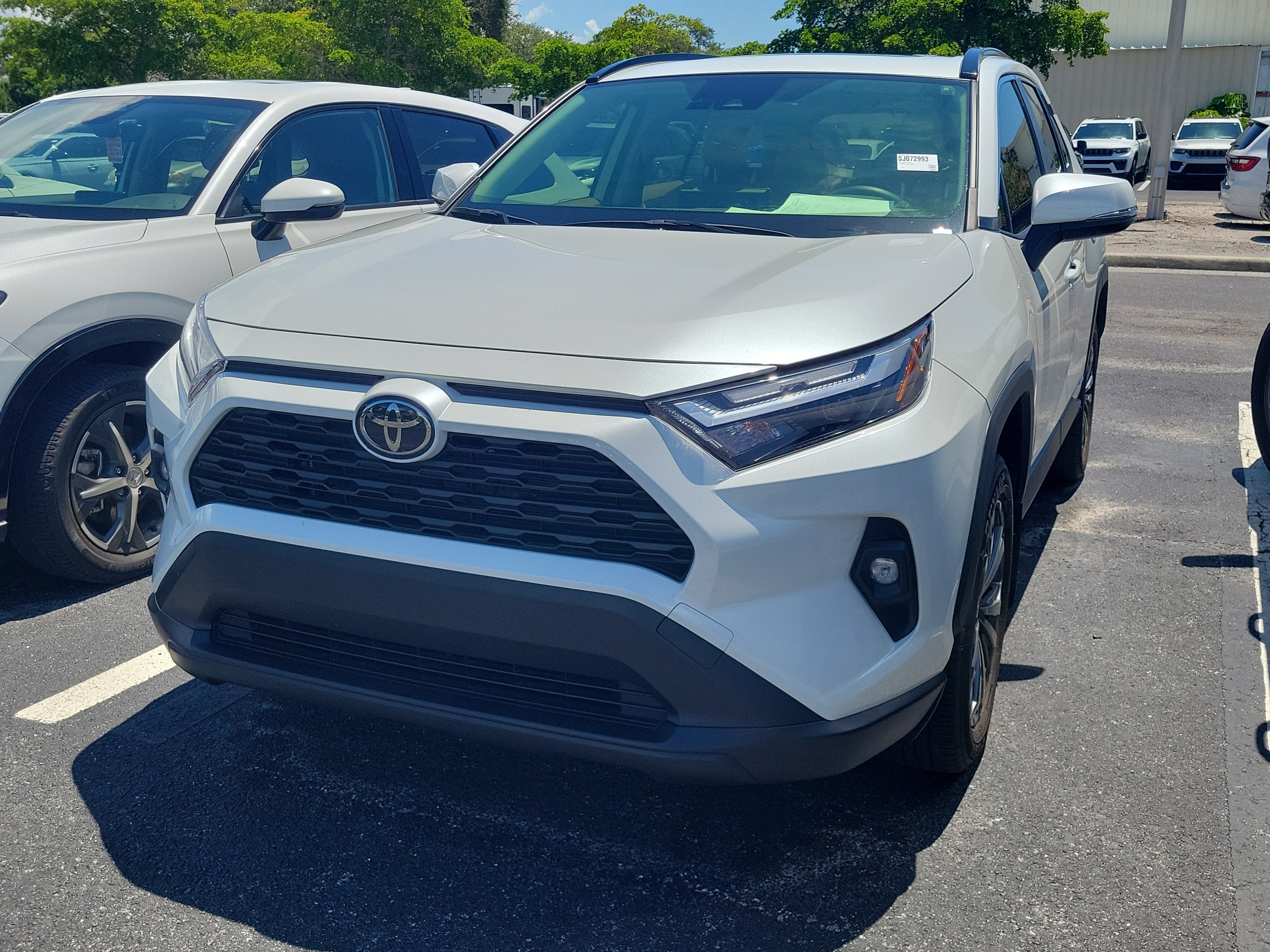 2025 Toyota RAV4 Hybrid XLE Premium