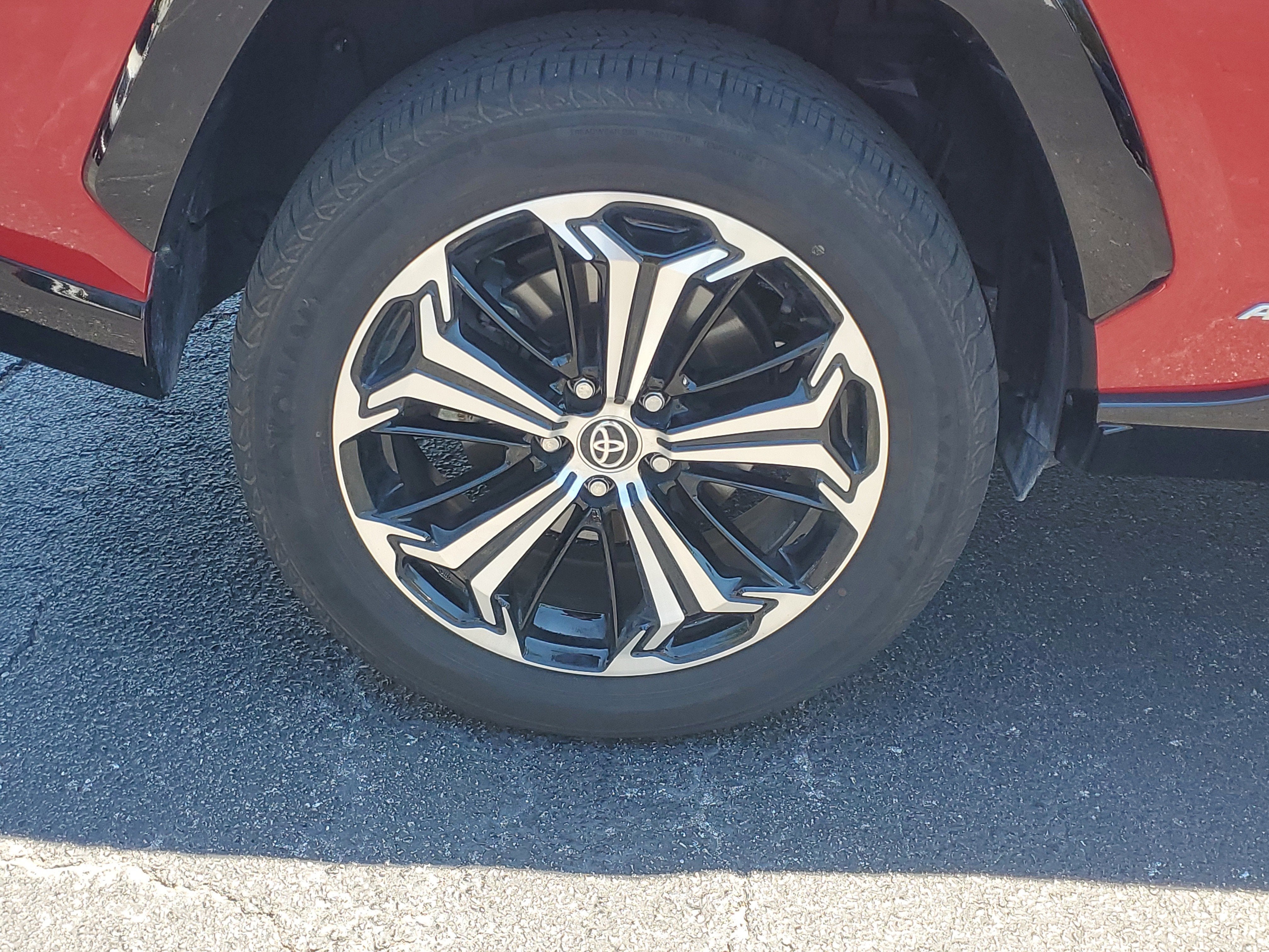 2024 Toyota RAV4 Prime XSE