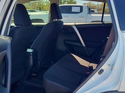 2016 Toyota RAV4 LE