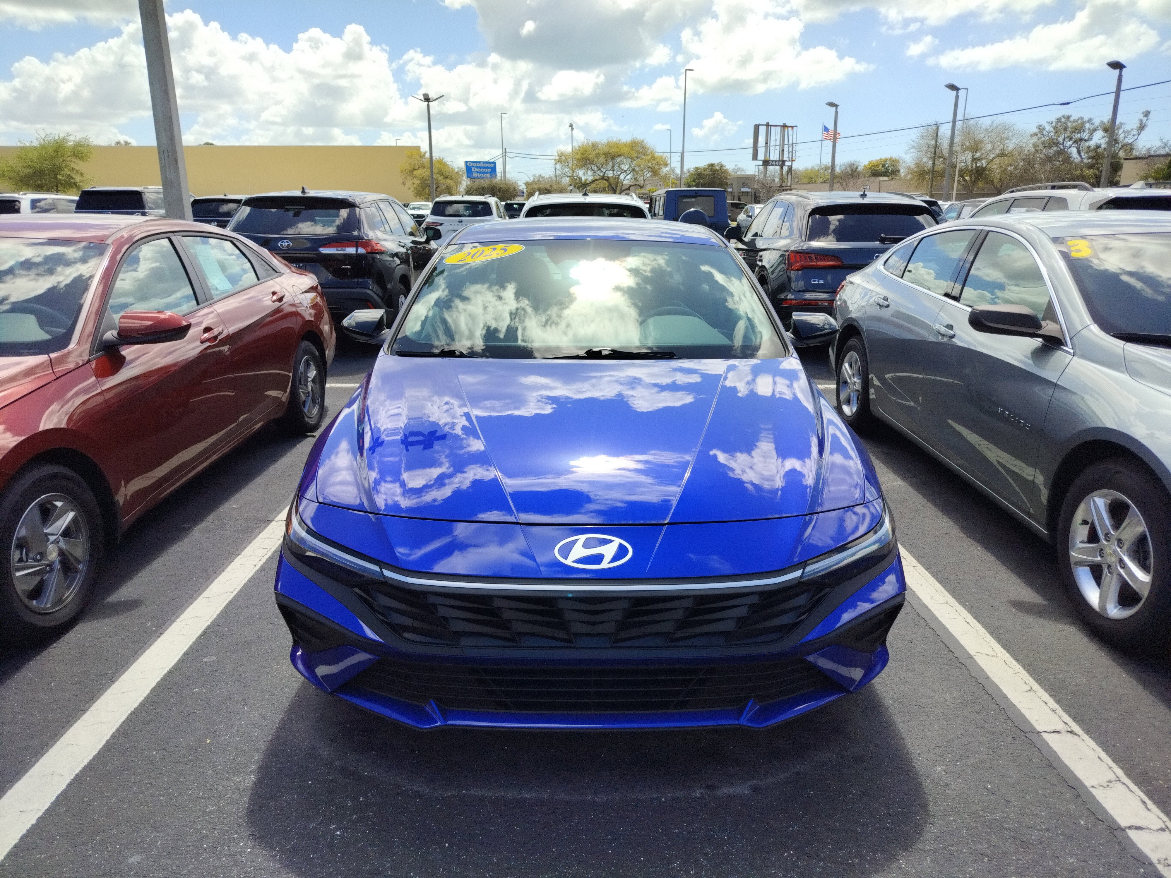 2025 Hyundai Elantra SEL Sport