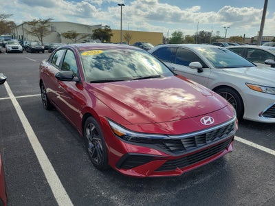 2025 Hyundai Elantra SEL Sport