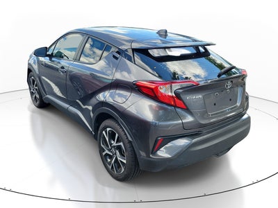 2022 Toyota C-HR XLE