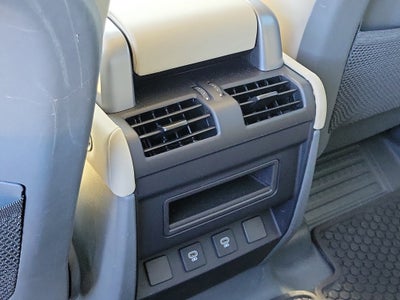 2024 Land Rover Defender 110 S