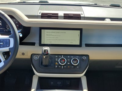 2024 Land Rover Defender 110 S