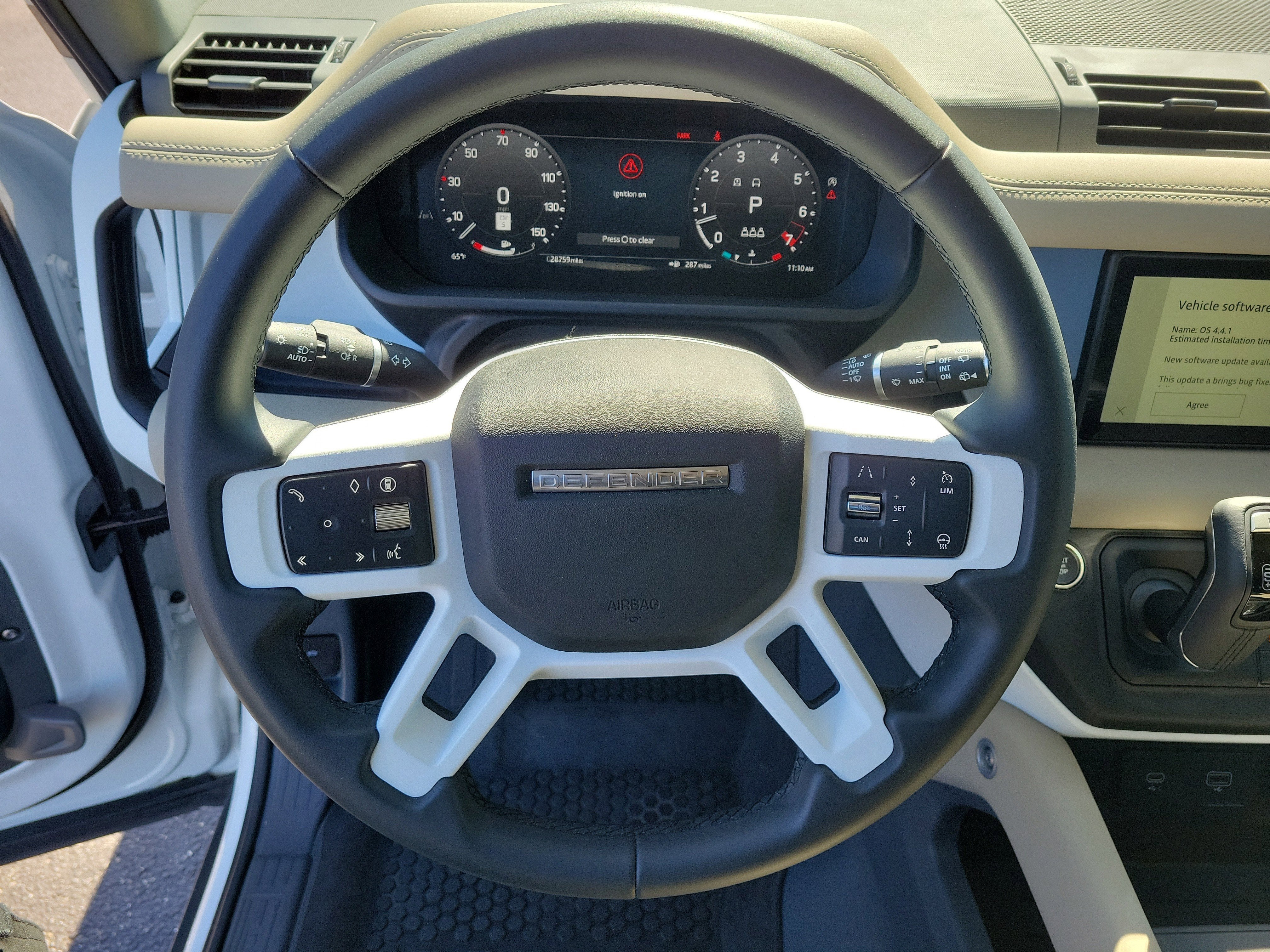 2024 Land Rover Defender 110 S