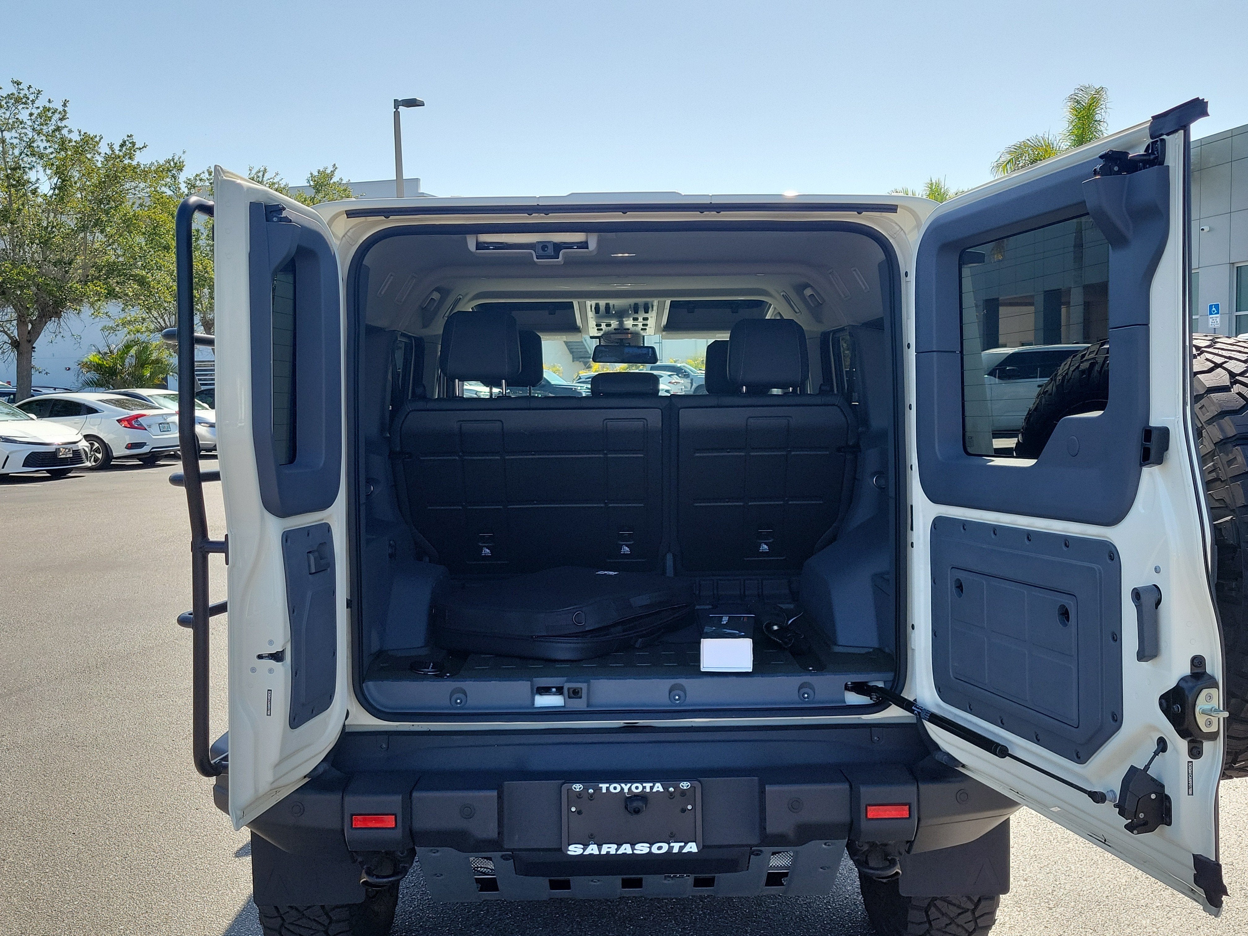 2024 INEOS Grenadier Station Wagon Fieldmaster Edition