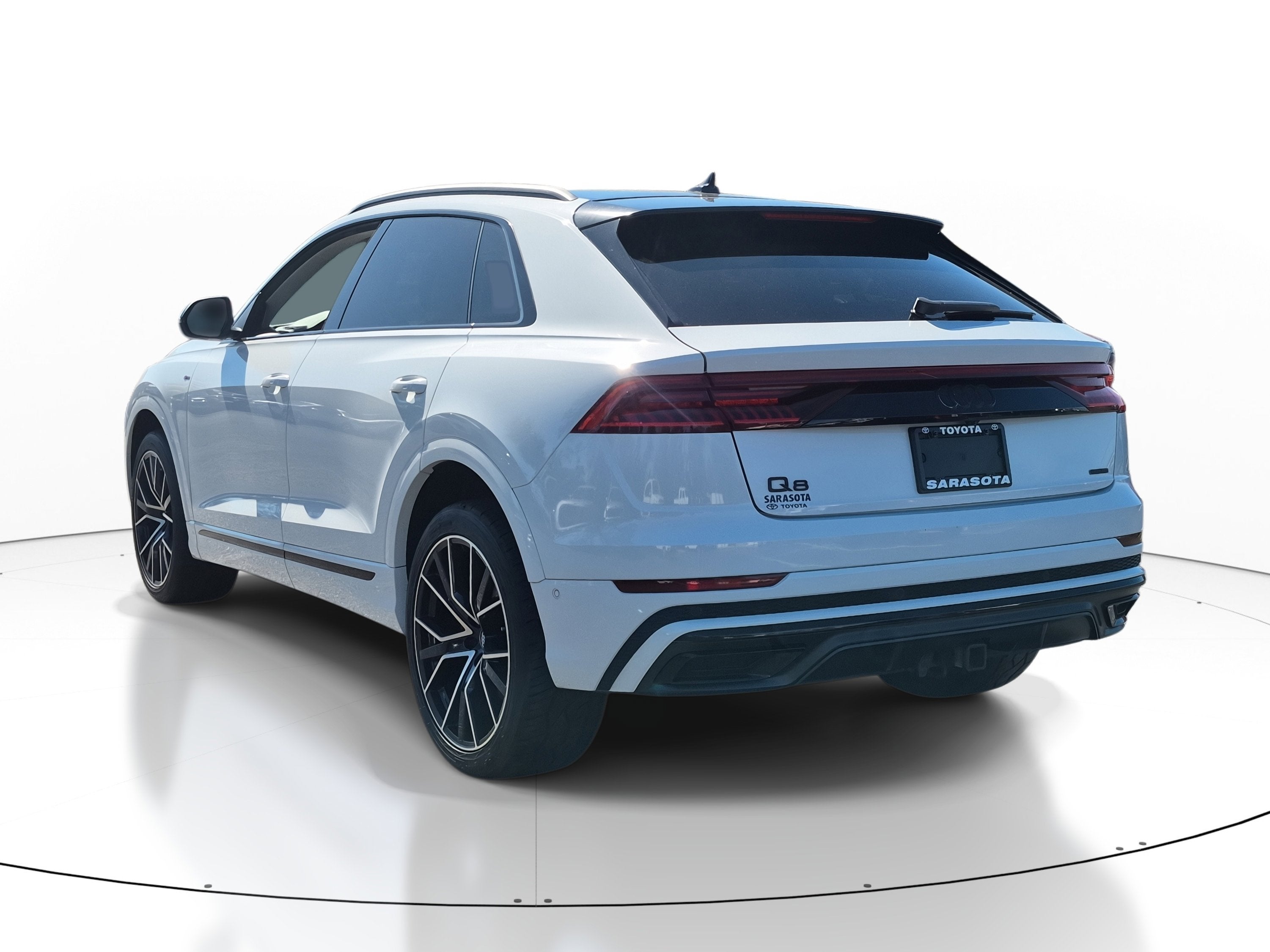 2020 Audi Q8 55 Premium Plus