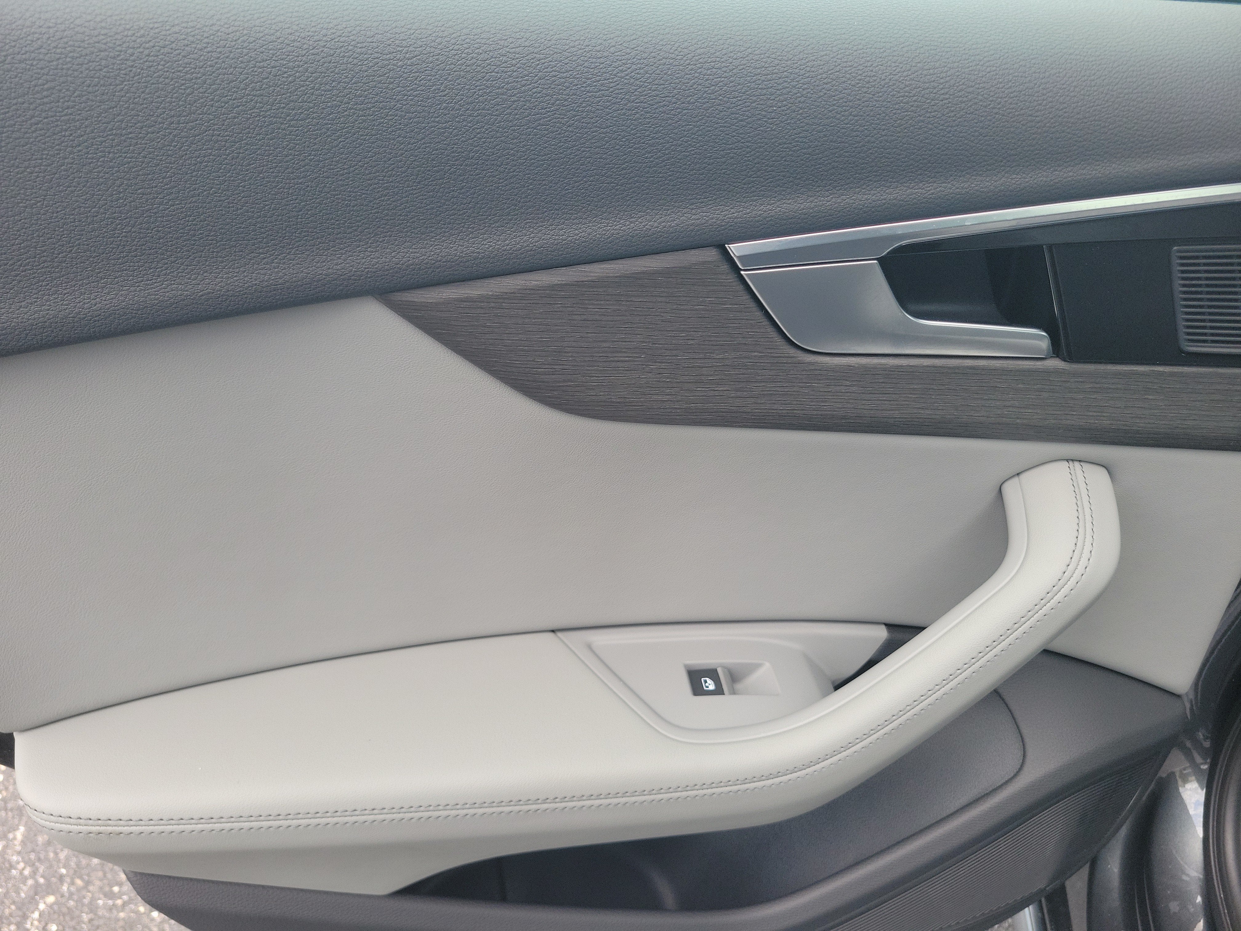 2021 Audi A4 45 S line Premium Plus