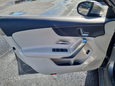 2019 Mercedes-Benz A-Class A 220
