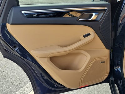 2018 Porsche Macan S