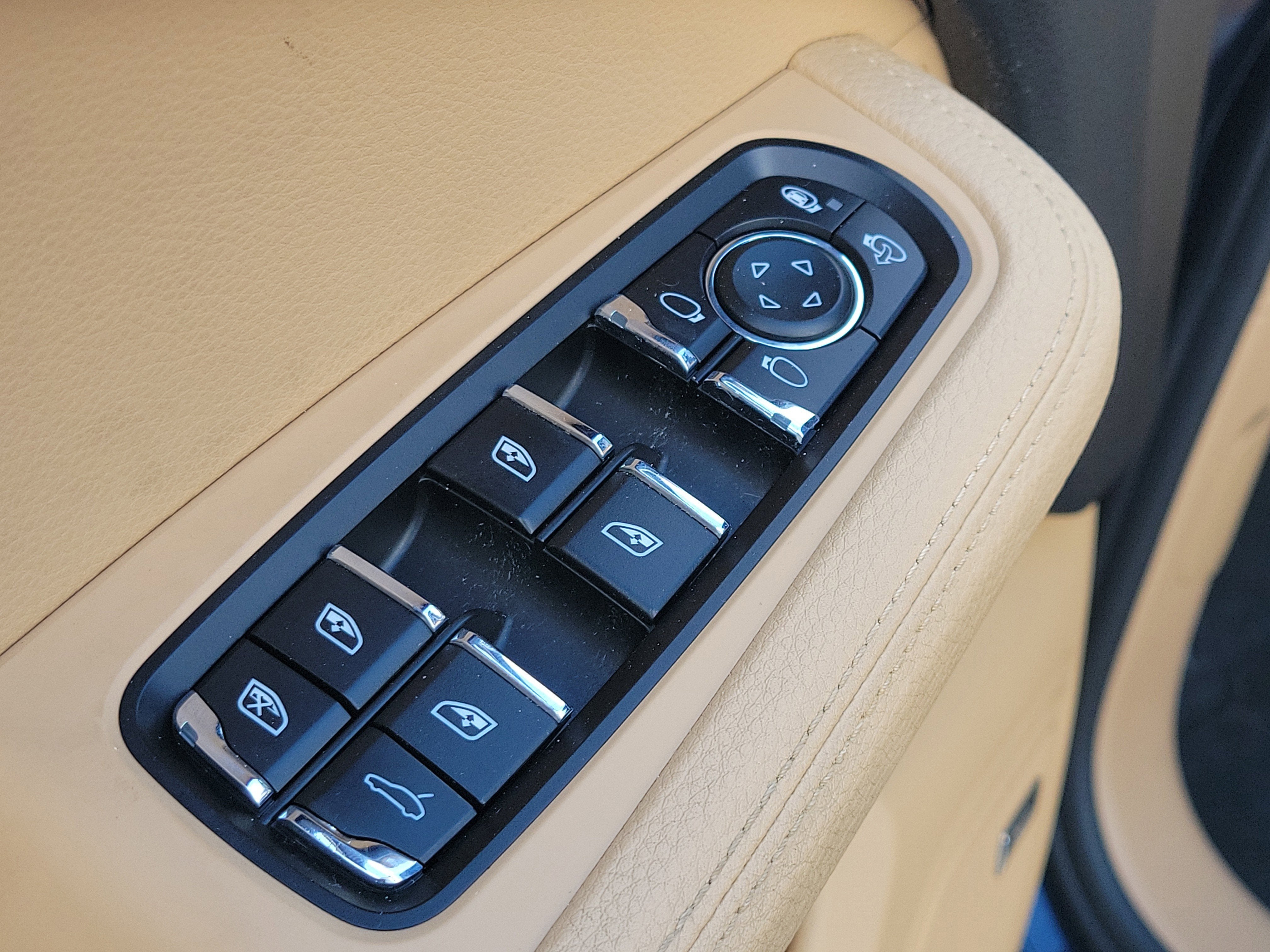 2018 Porsche Macan S