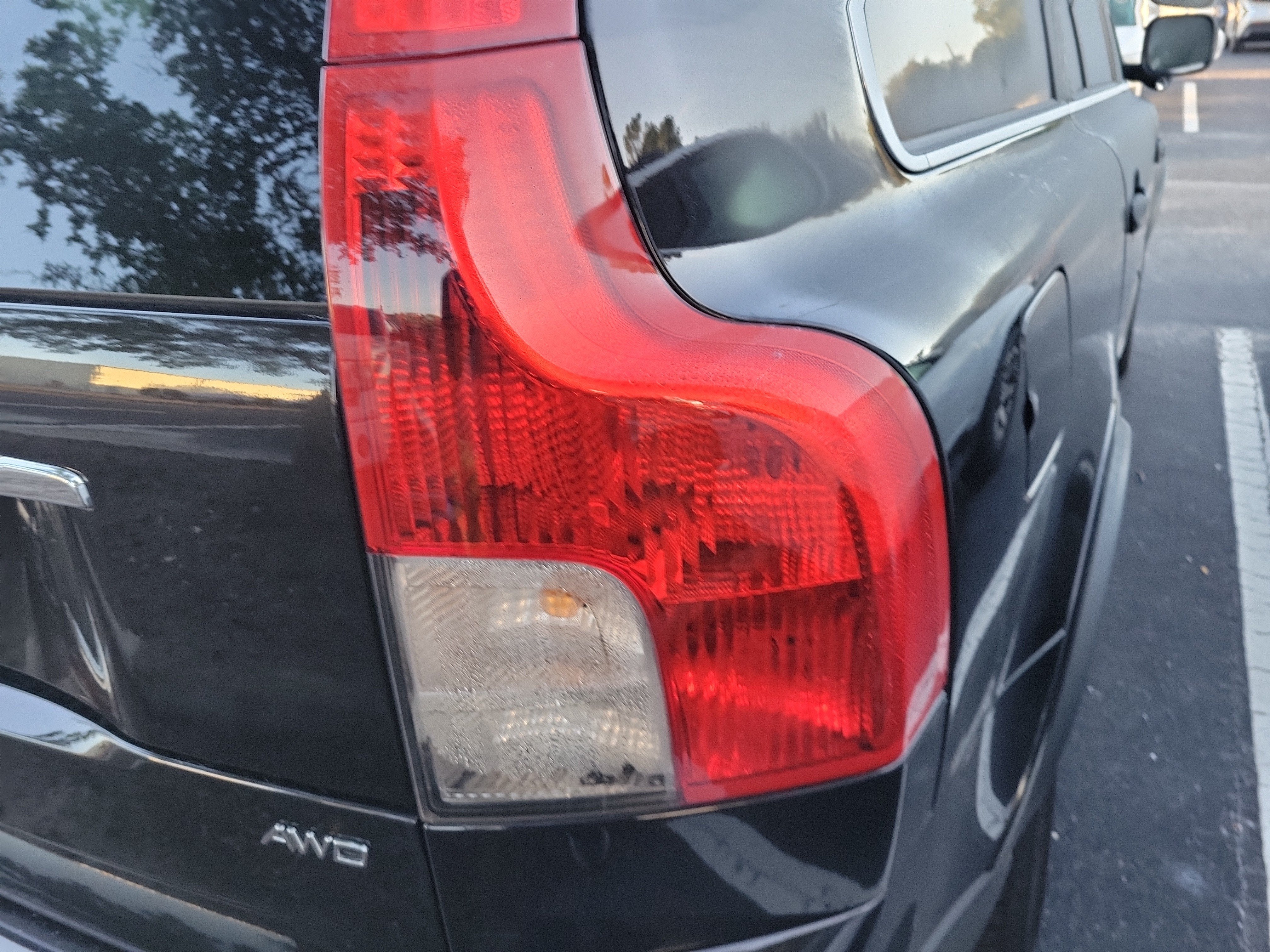 2011 Volvo XC90 3.2