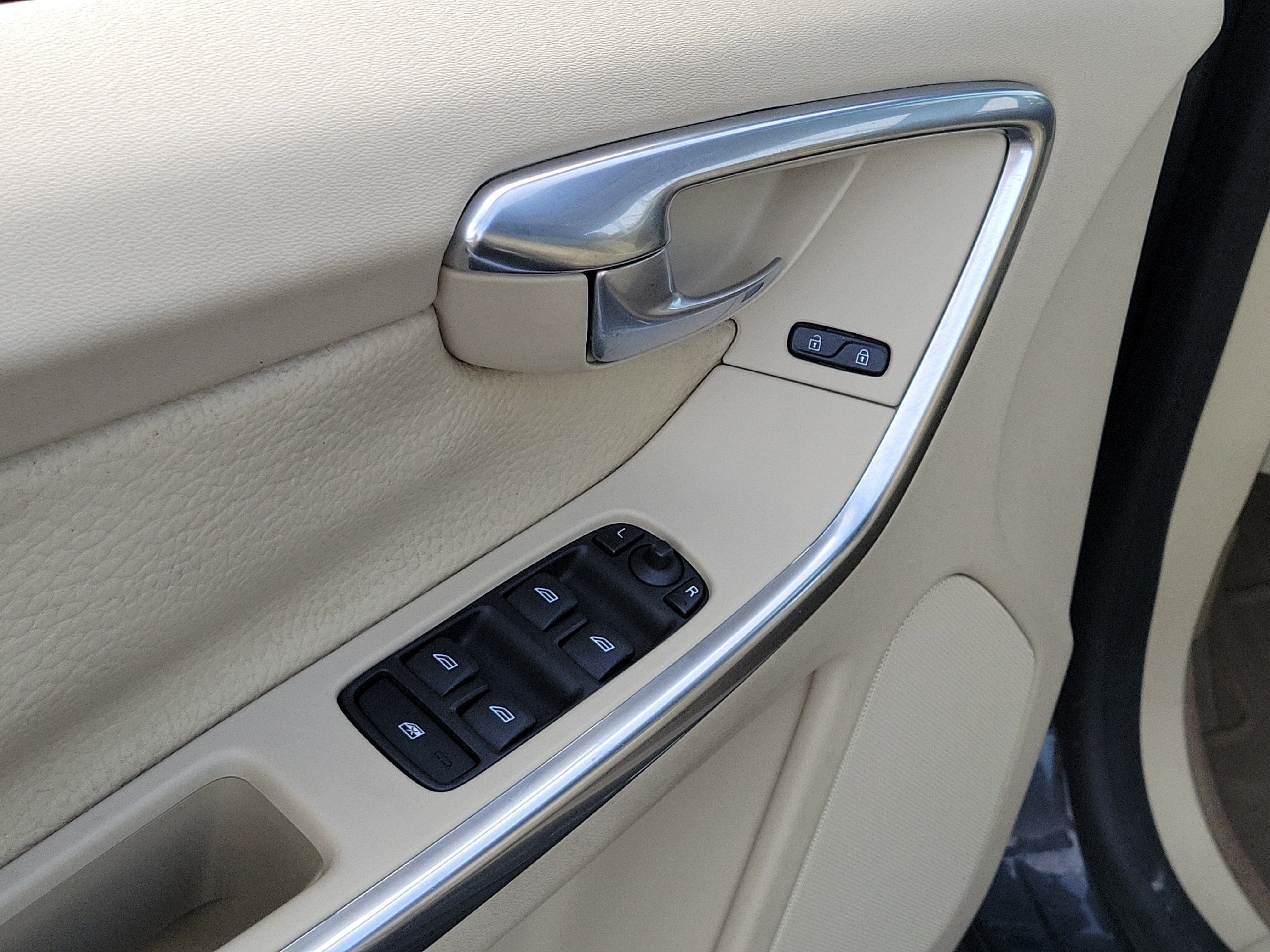 2014 Volvo XC60 3.2L